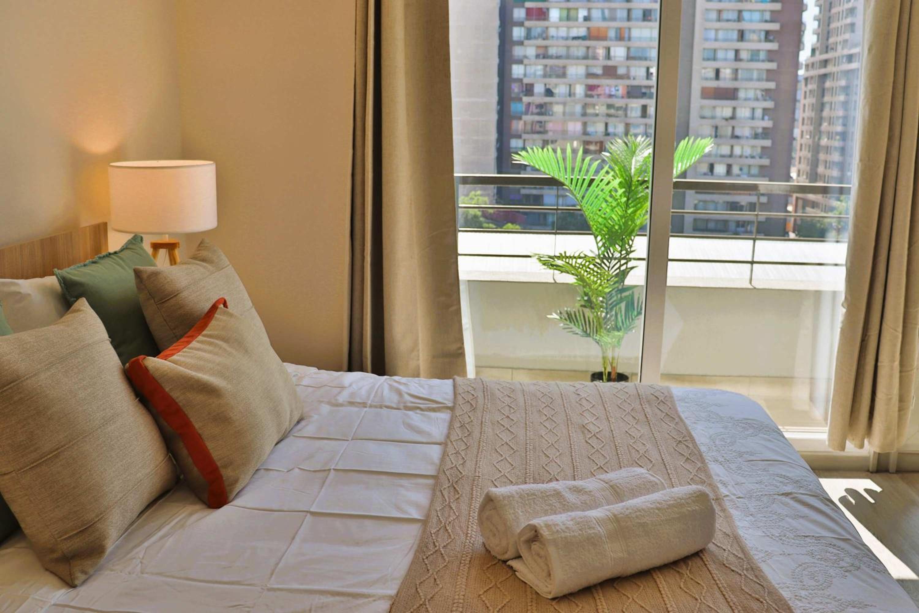 HOM I Wifi con Estacionamiento, Aire Acondicionado, Gimnasio y Piscina b309