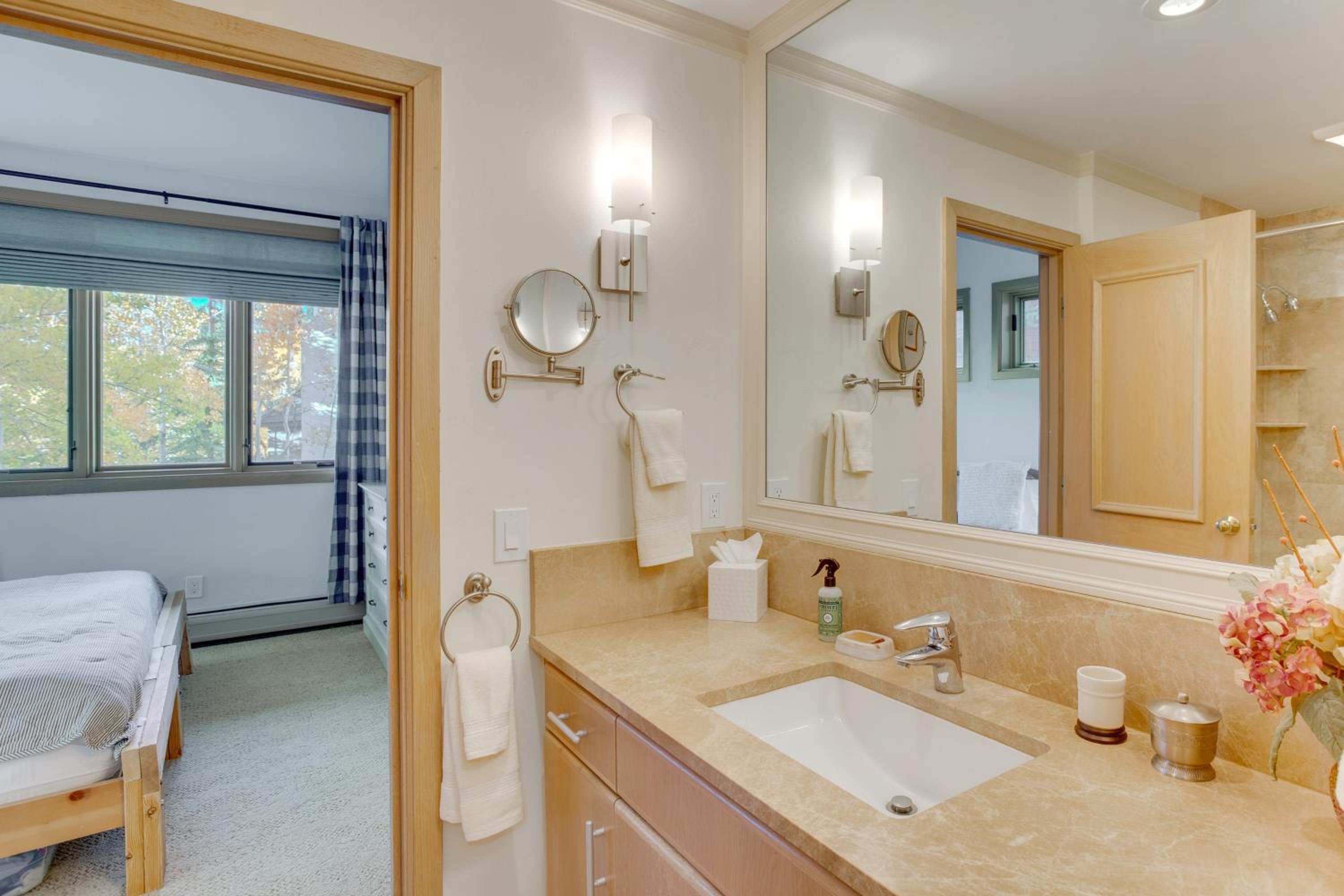 Luxury True Ski-InandSki-Out Beaver Creek Apartment!
