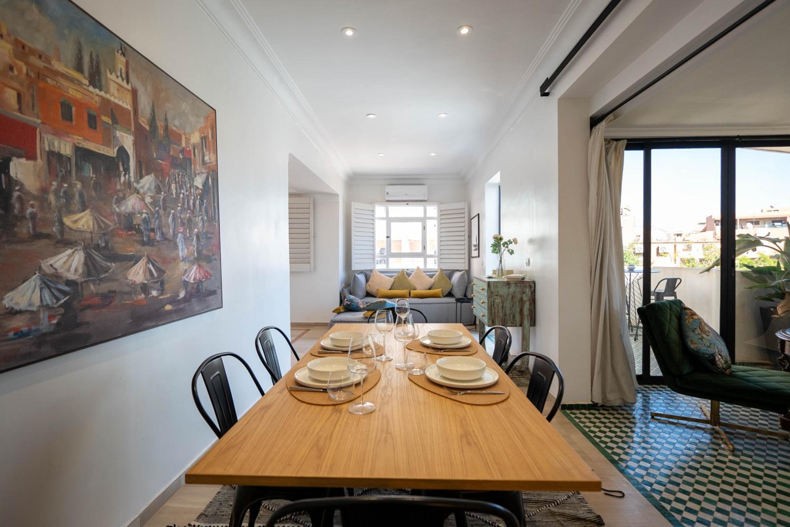 dining
