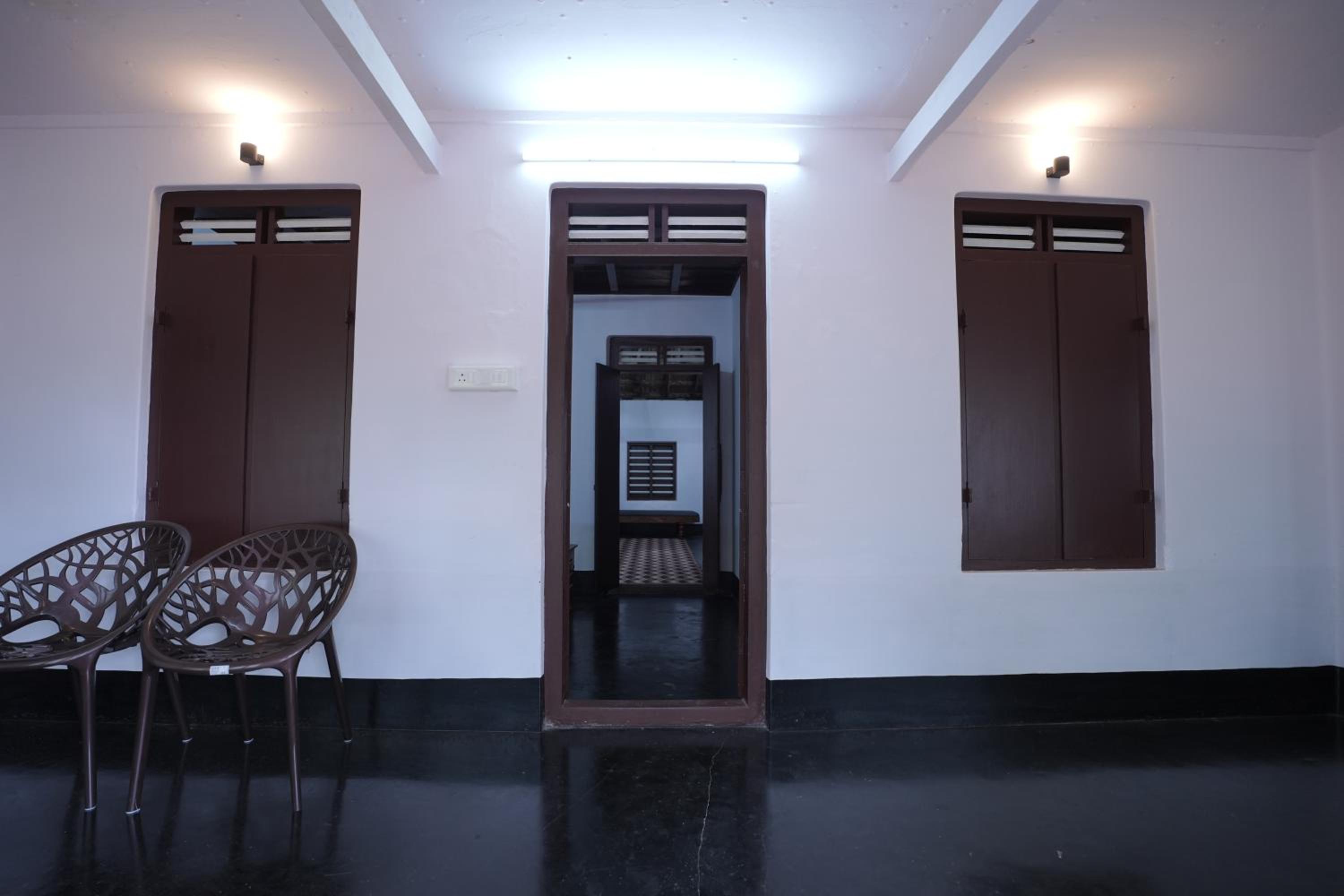 Koodapuzha House Chalakudy view 4
