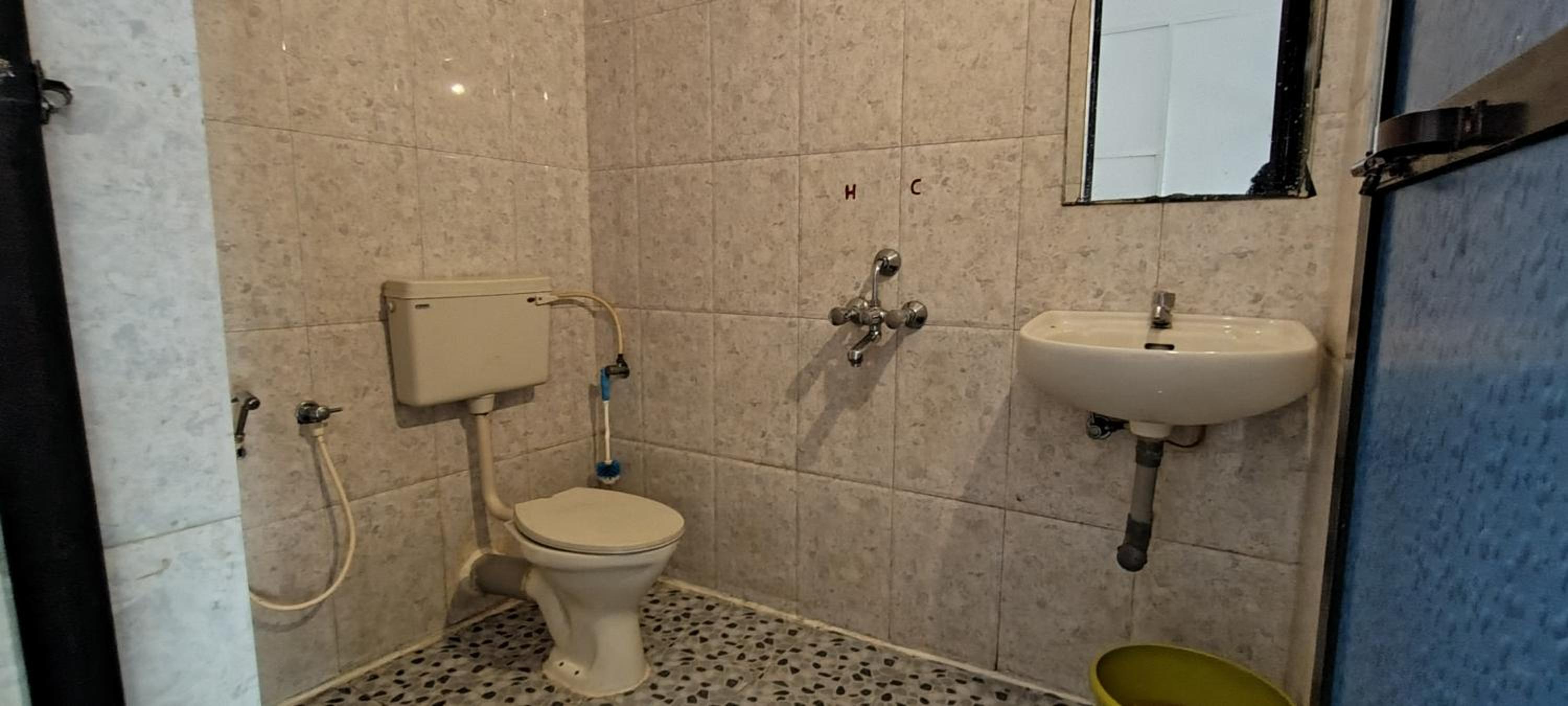 Photo 12