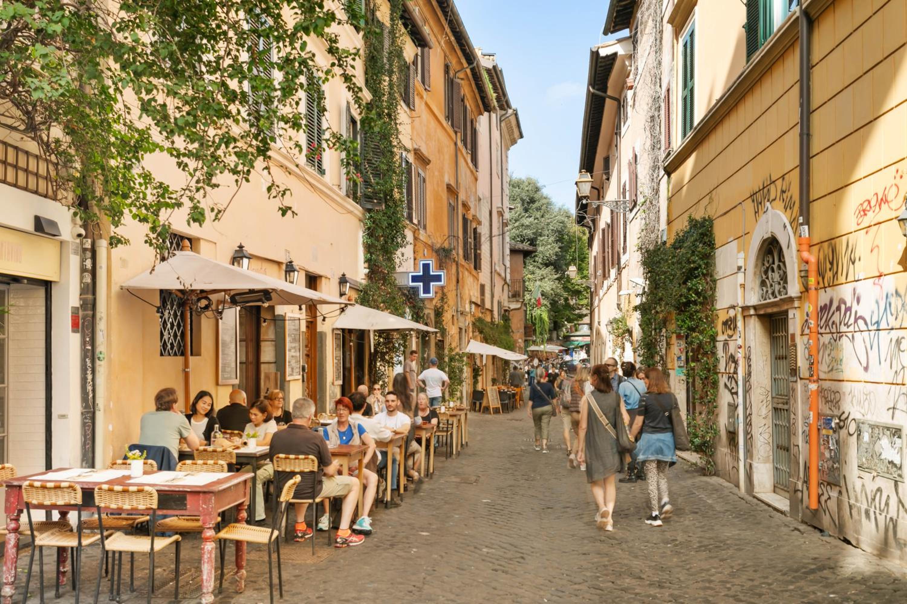 Luxury apartment in Trastevere