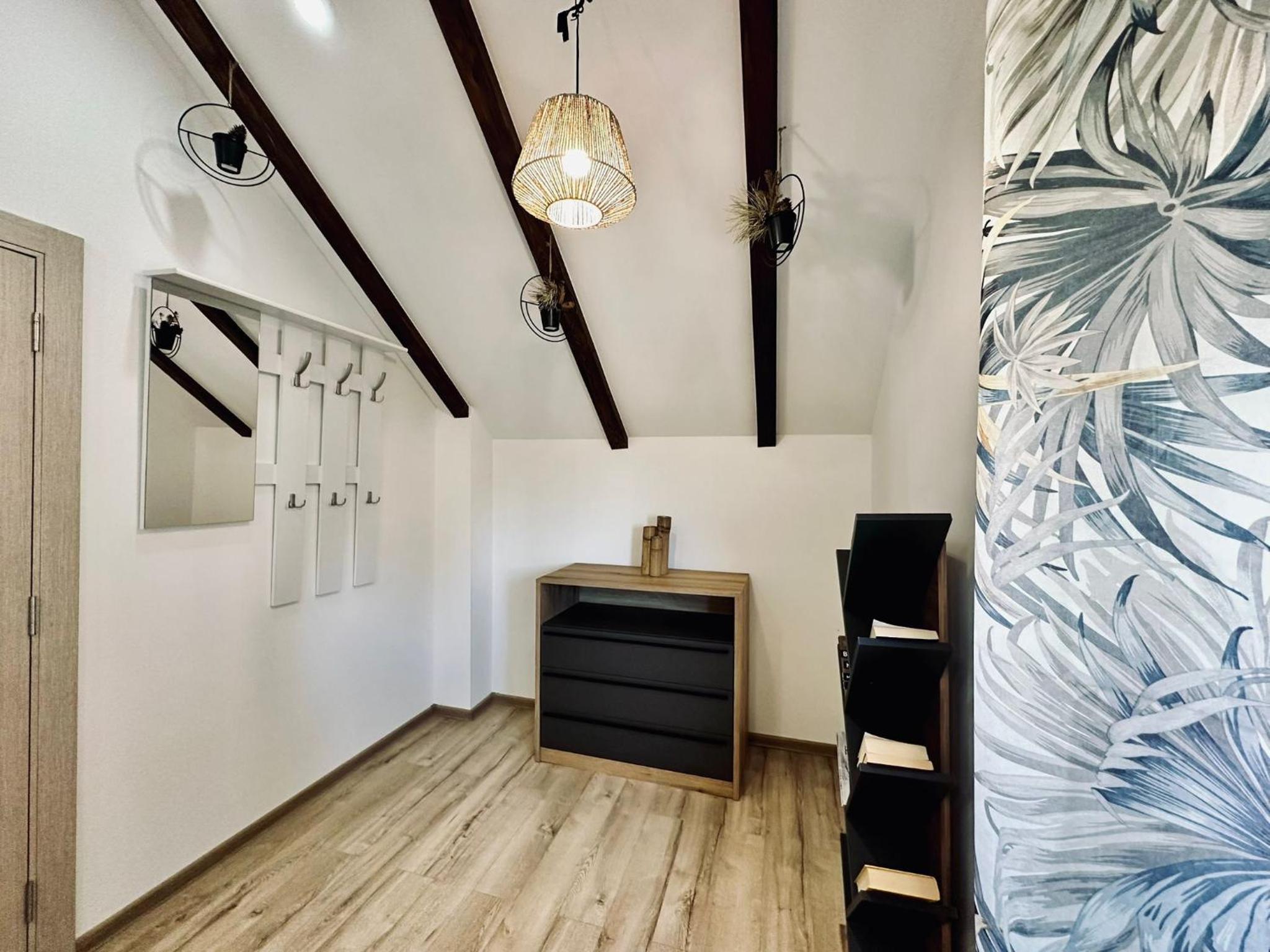 Tessa Apartment