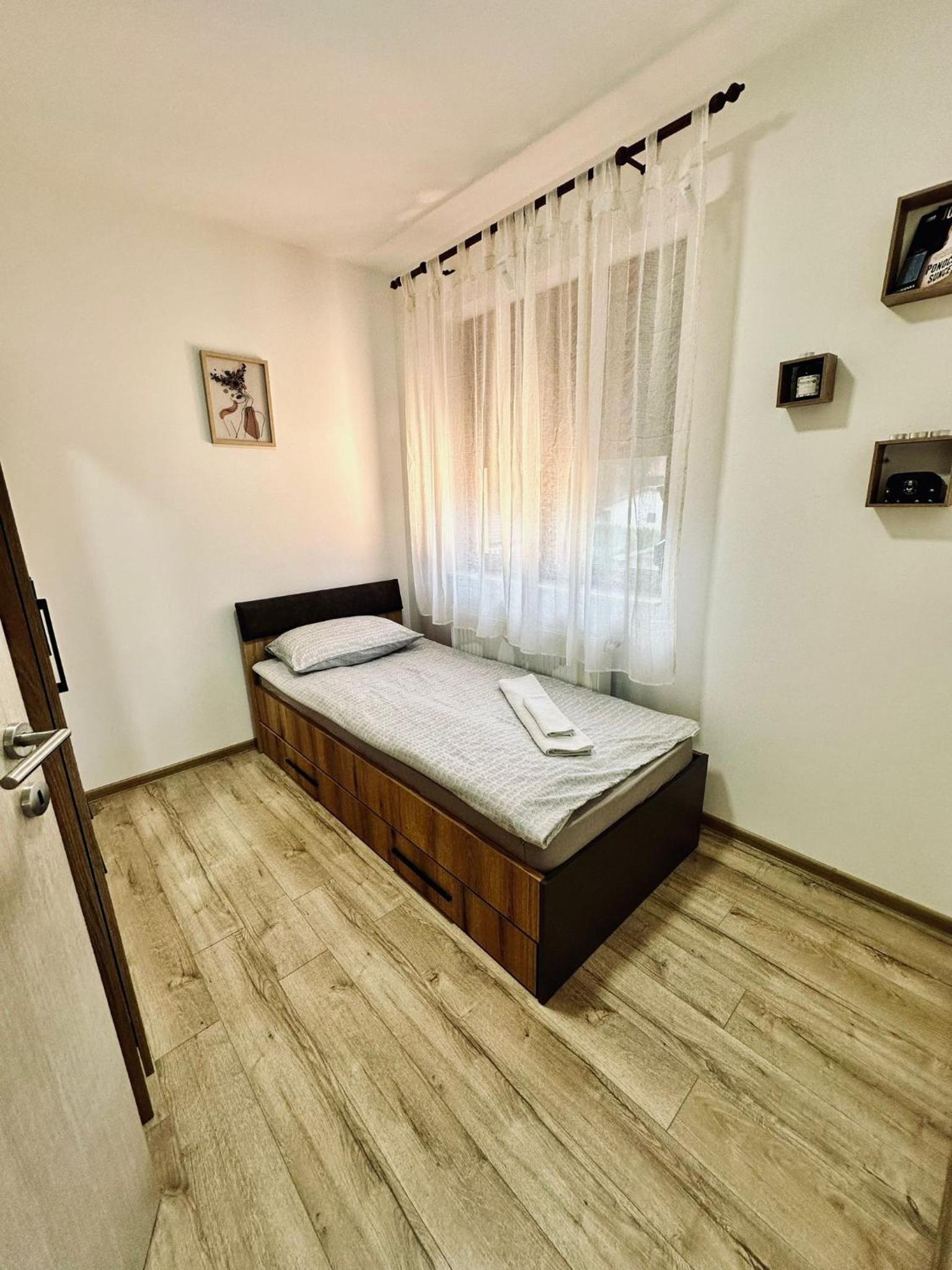 Tessa Apartment