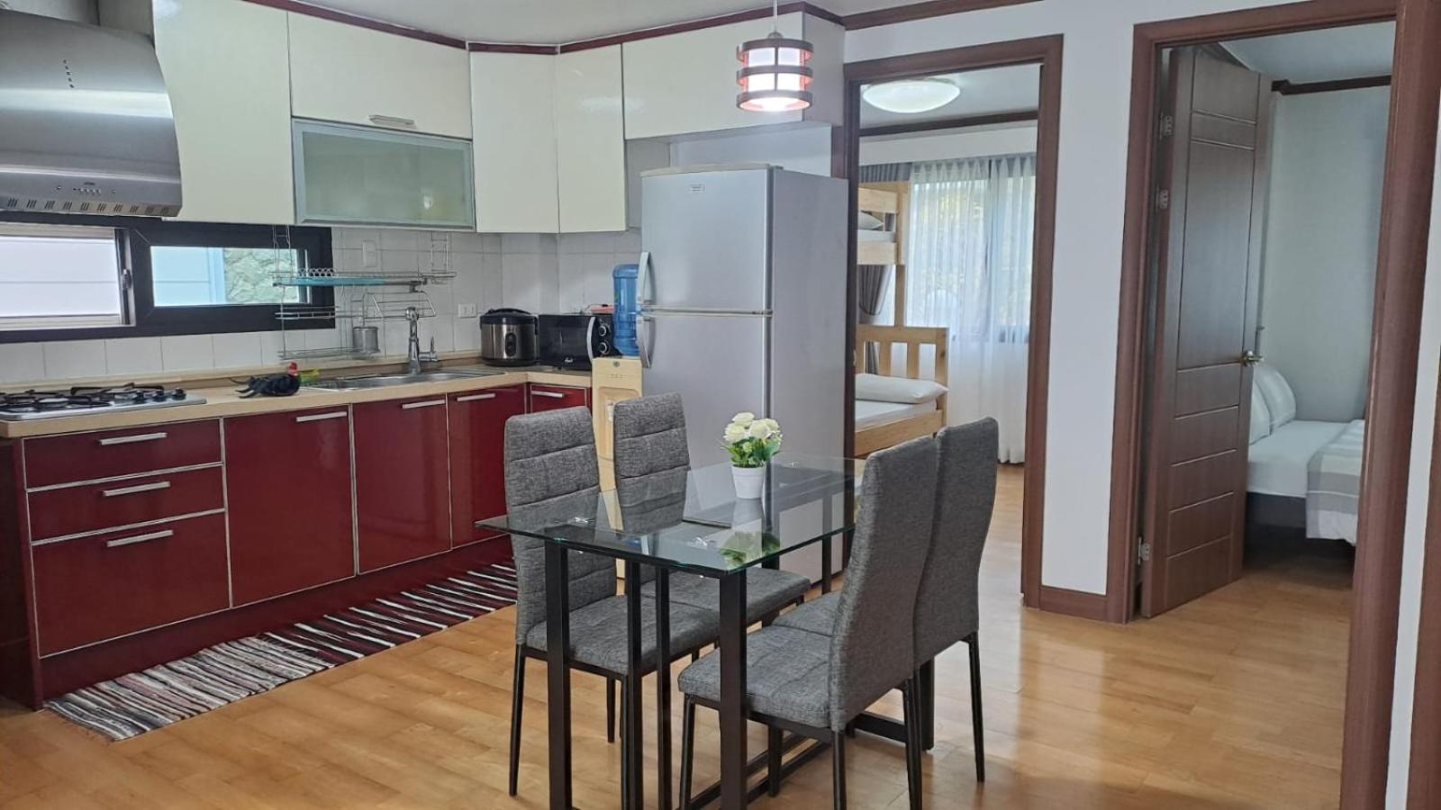 Prestige Vacation Apartments - Hanbi Mansions