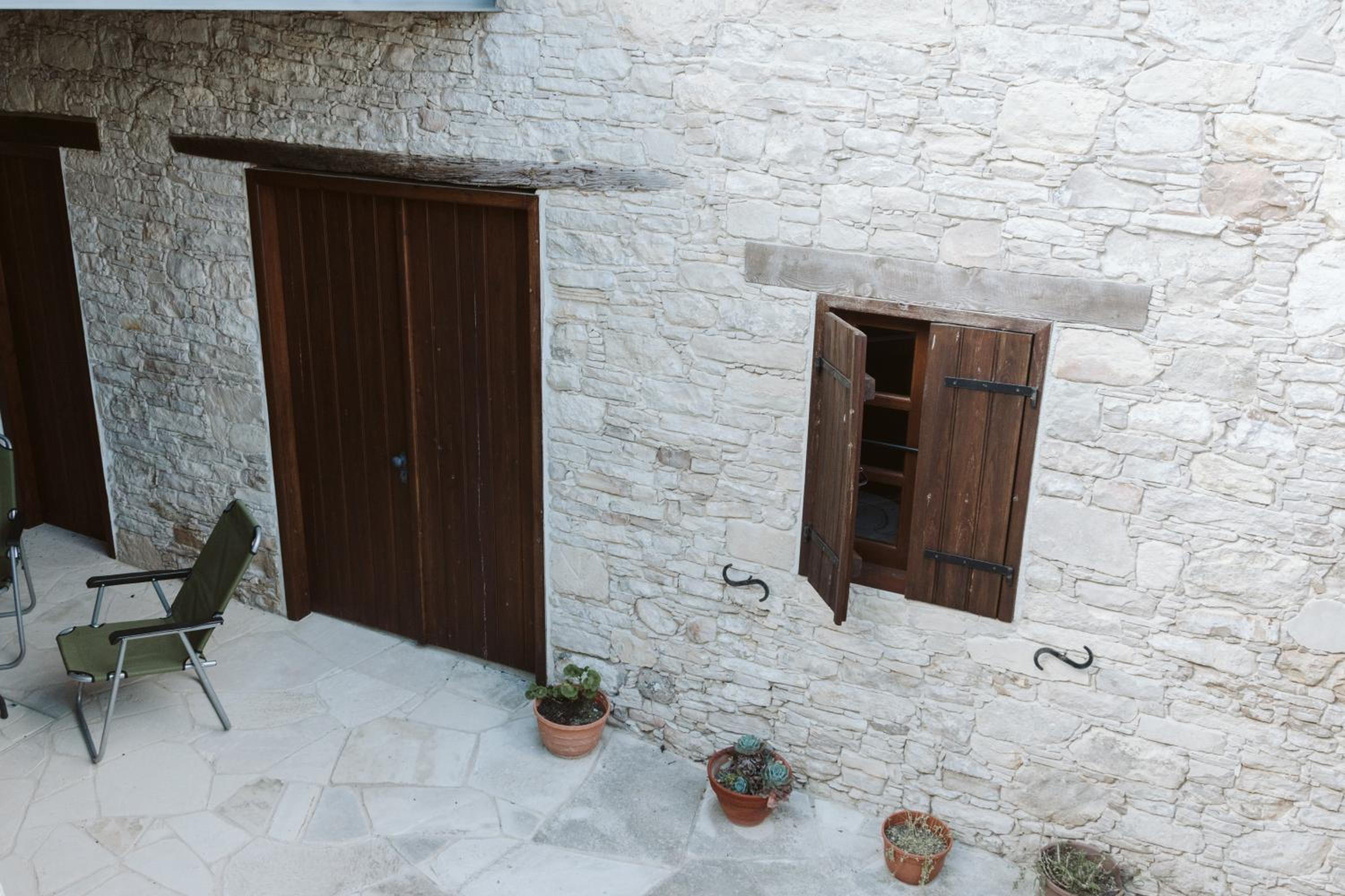 Ariadni Cottage