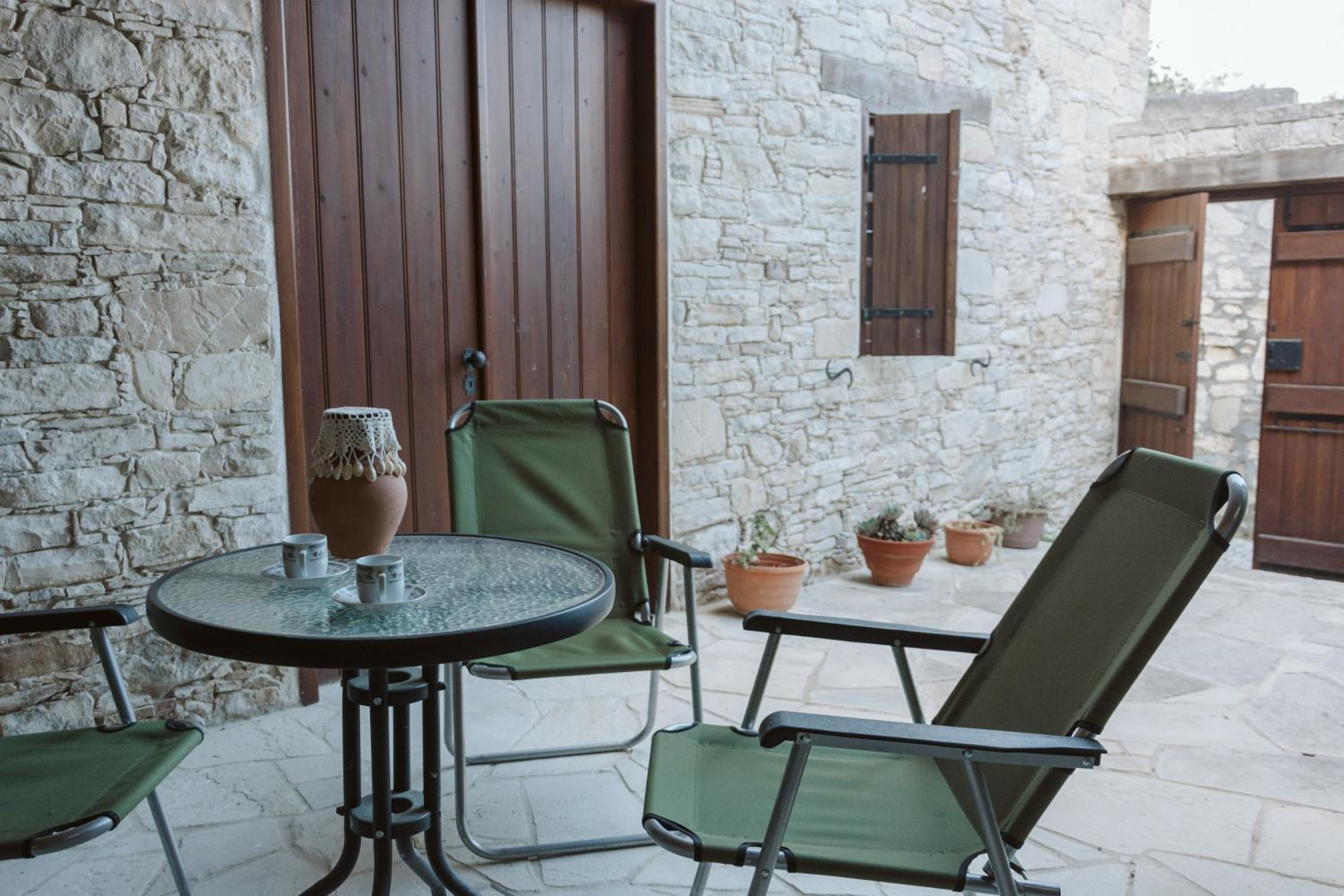 Ariadni Cottage
