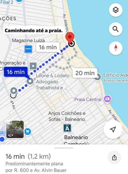 Apto espaçoso e aconchegante