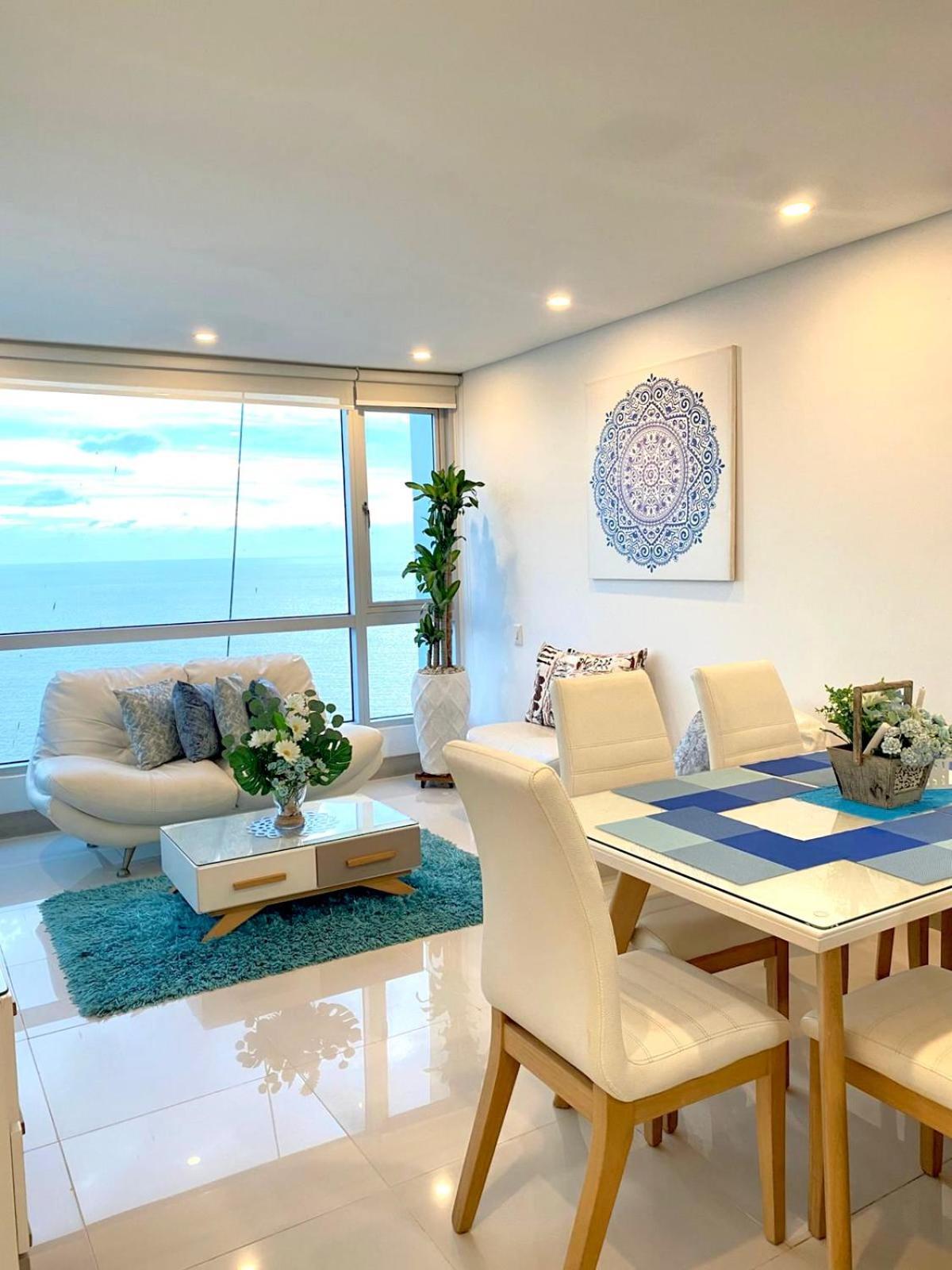 Apartamento de tres habitaciones 2805