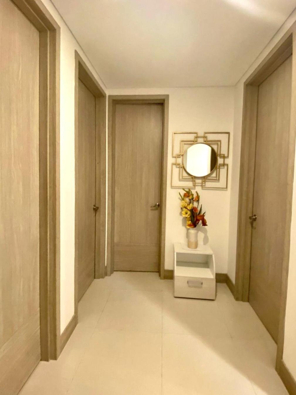 Apartamento de tres habitaciones 2805
