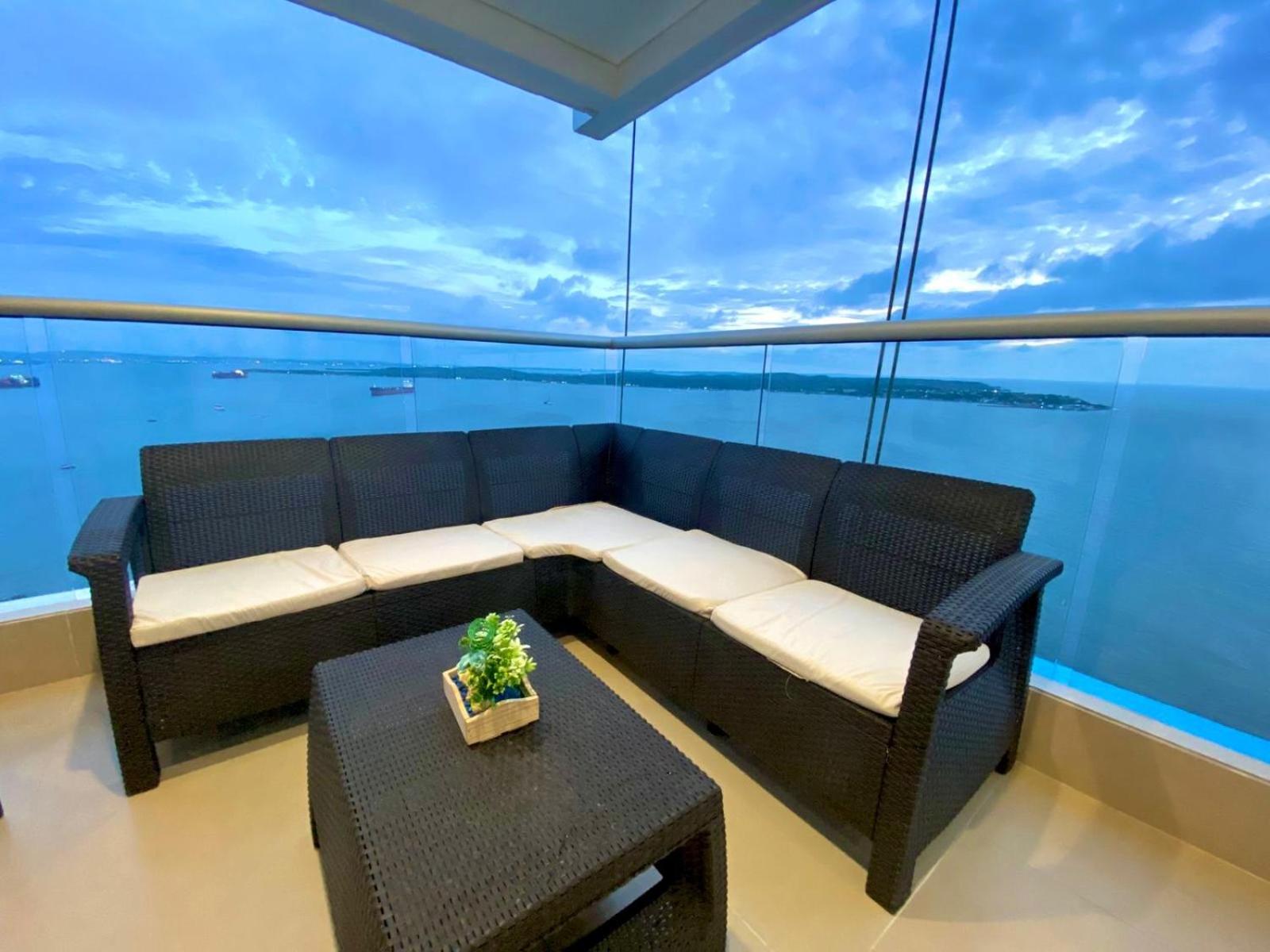 Apartamento de tres habitaciones 2805