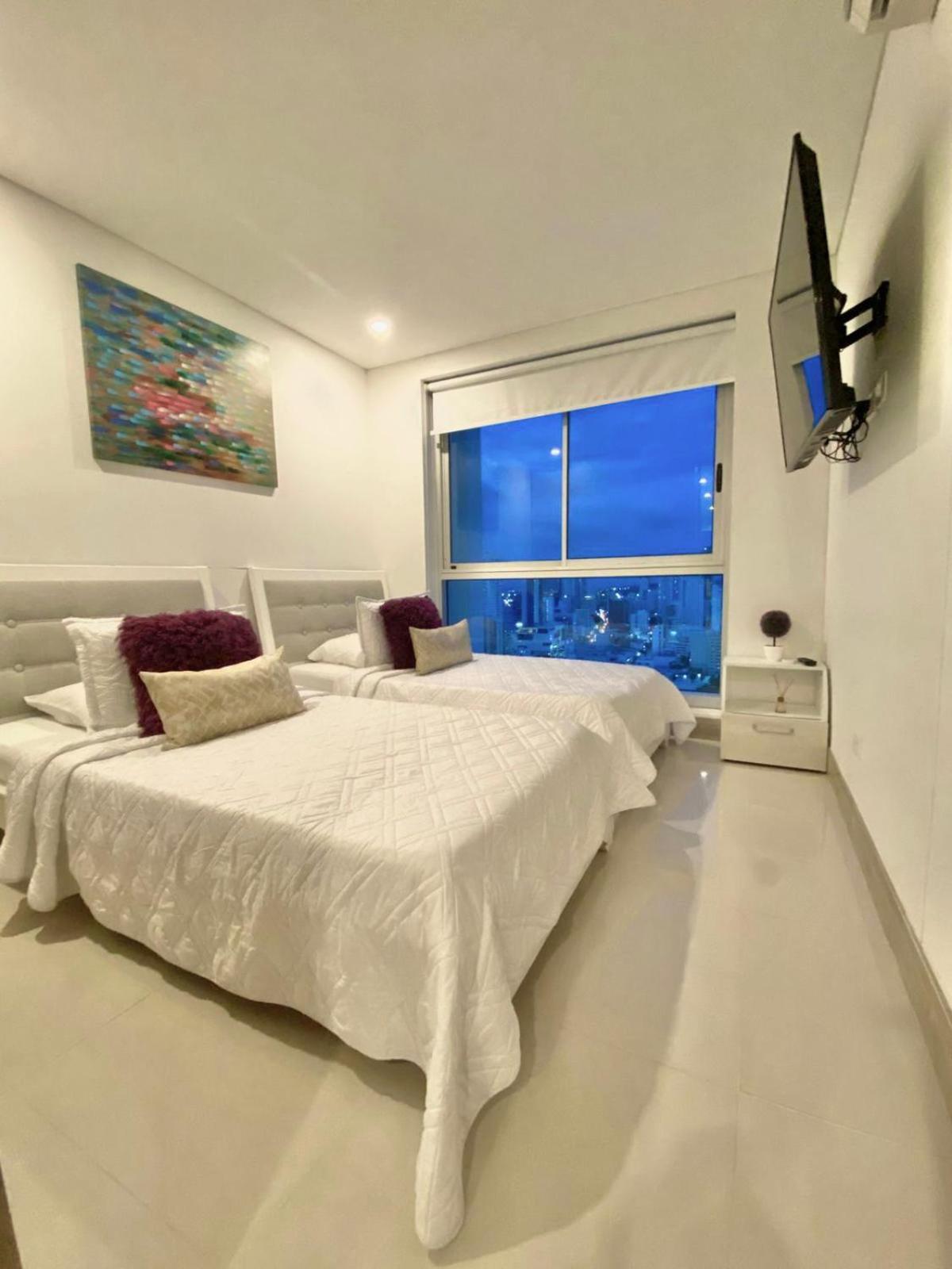 Apartamento de tres habitaciones 2805