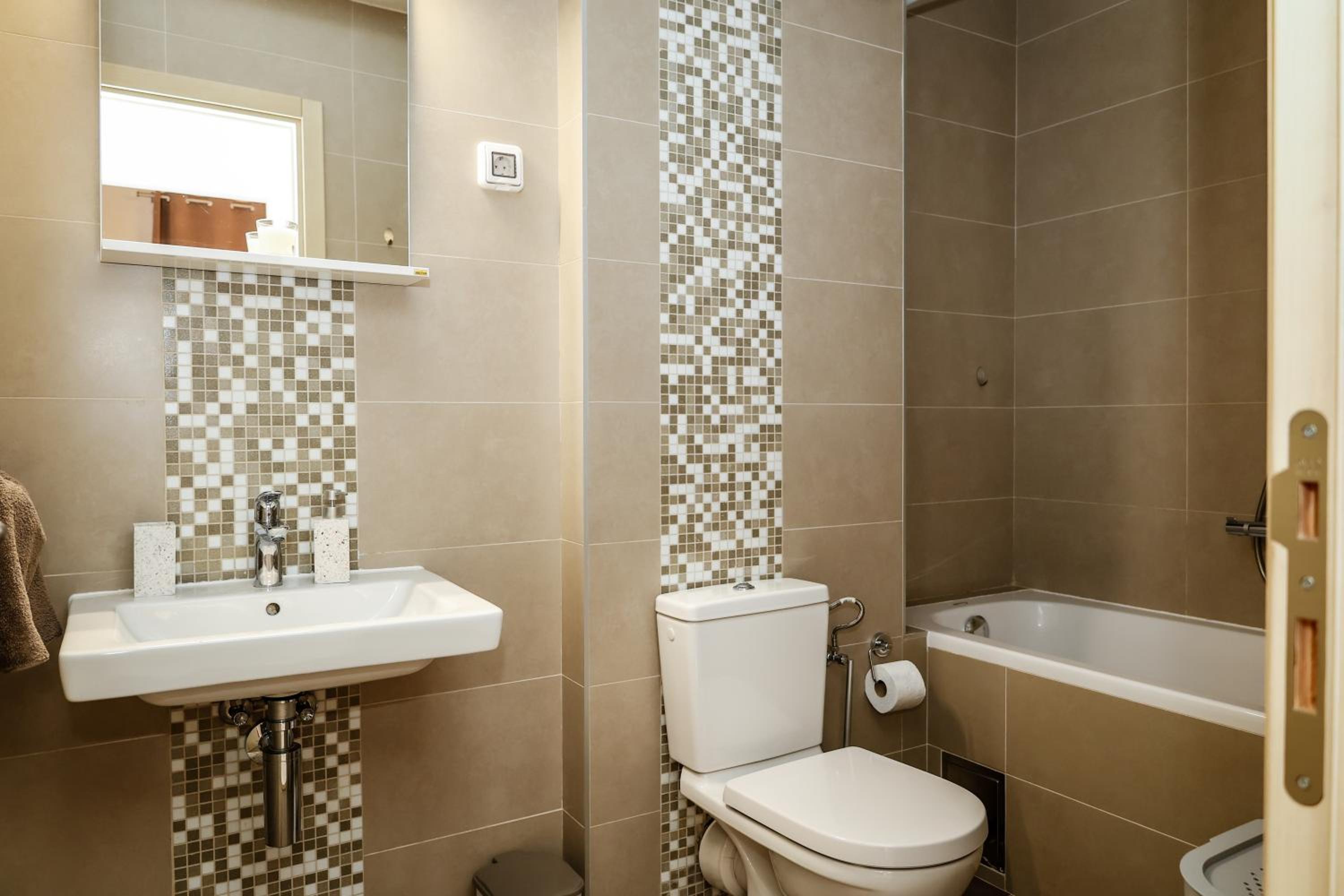 Morinj Lavender Bay Apartment E3