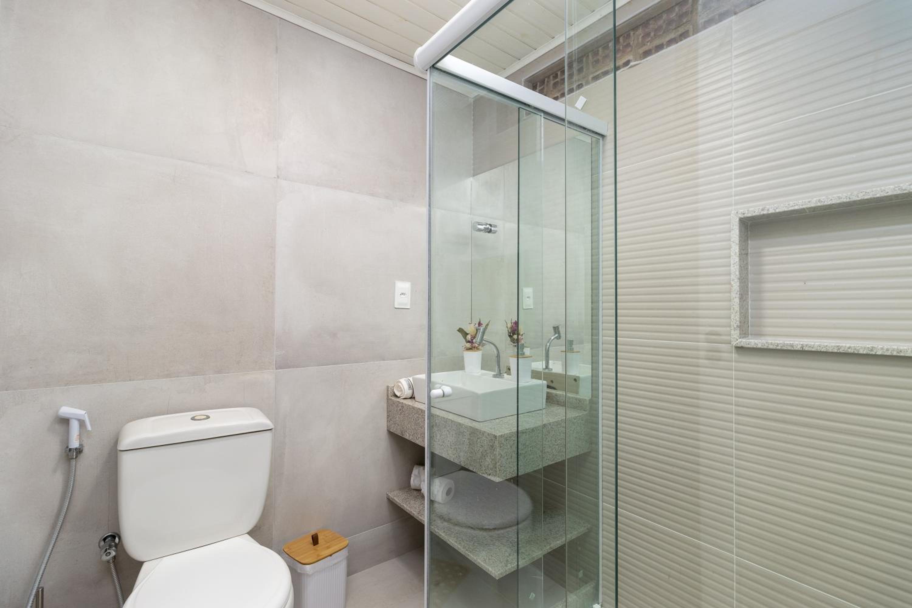 Casa 6 Suites p/ 20 - Sauna e Campo em Gravata