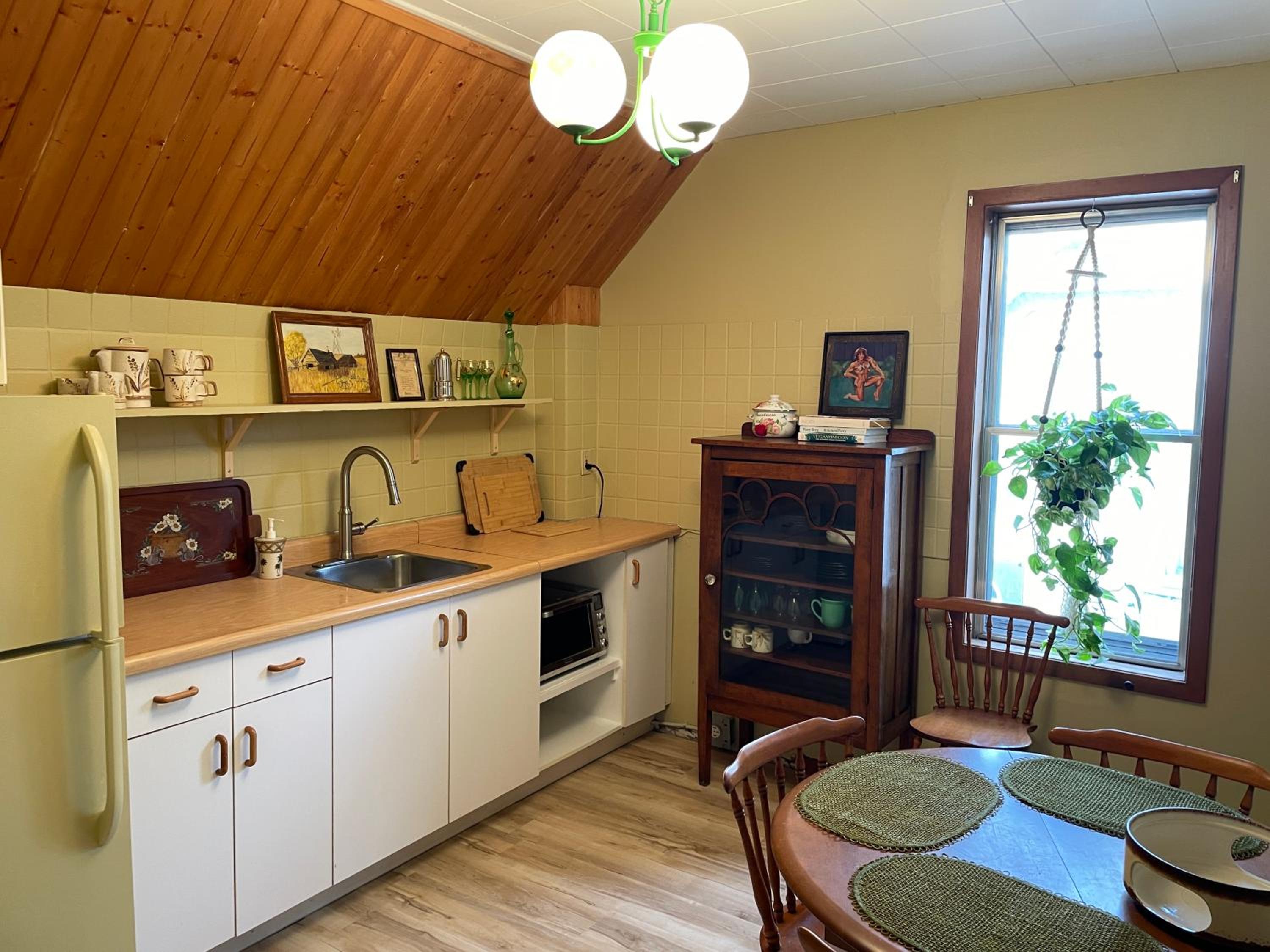 Big apartment by the Farmers market