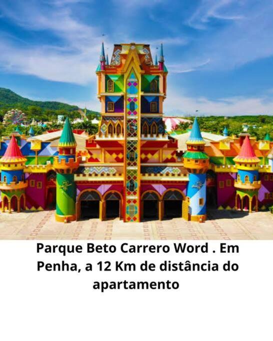 Apartamento beira mar