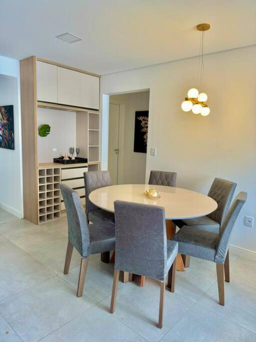 Apartamento beira mar