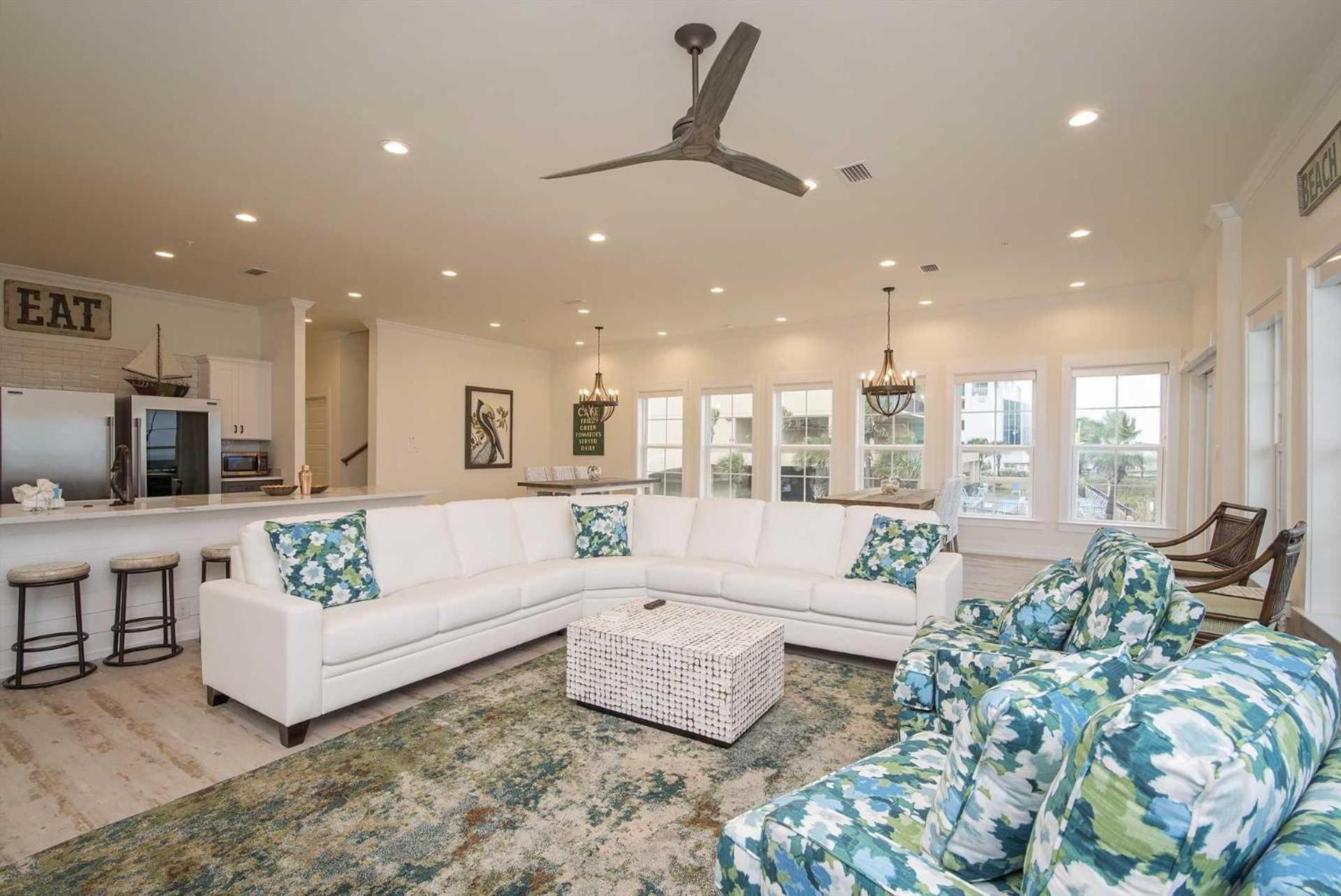 Breezyville Southeast Sand 7BR Lockout view 5