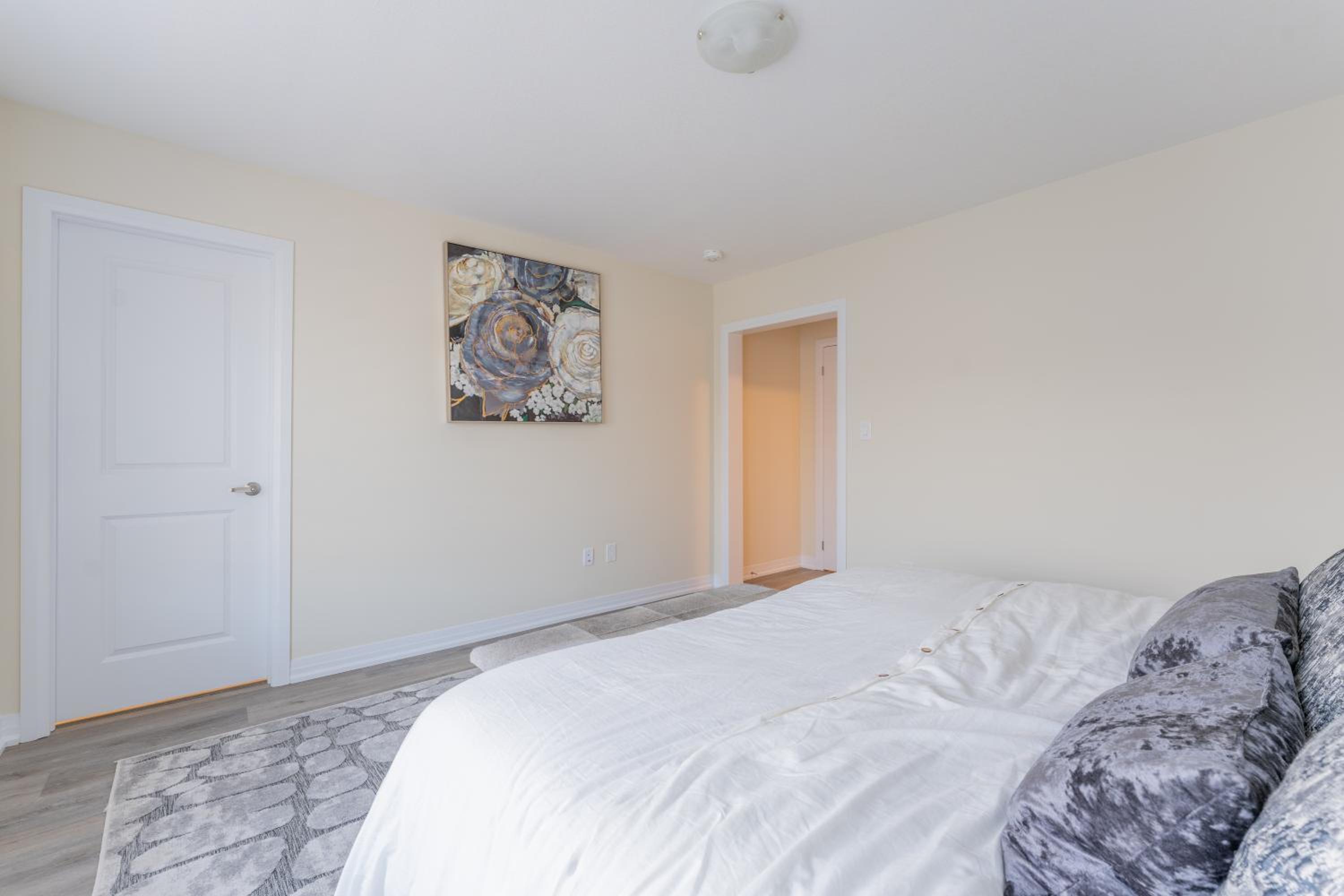 New 3 Bed House - Golf & Waterfalls in Stoney Creek