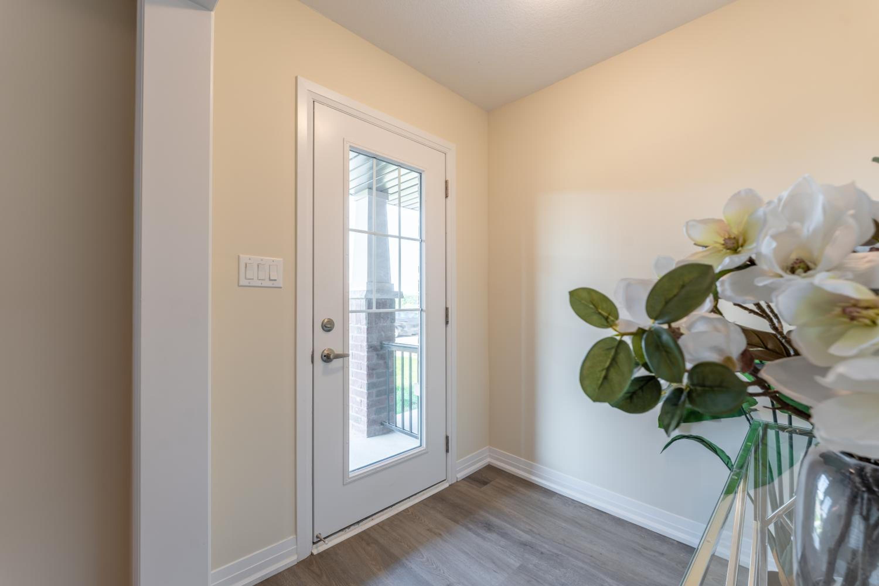 New 3 Bed House - Golf & Waterfalls in Stoney Creek