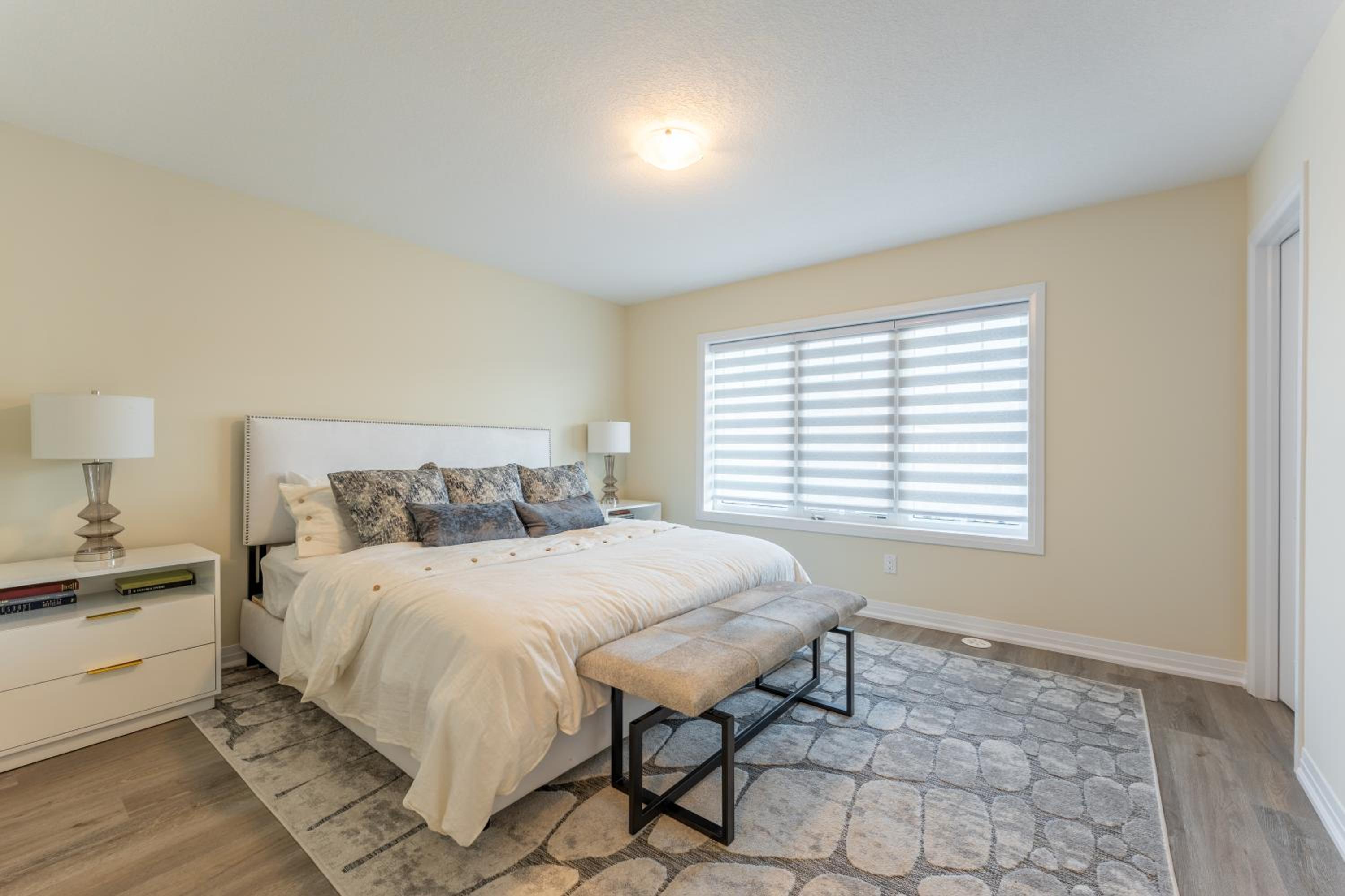 New 3 Bed House - Golf & Waterfalls in Stoney Creek