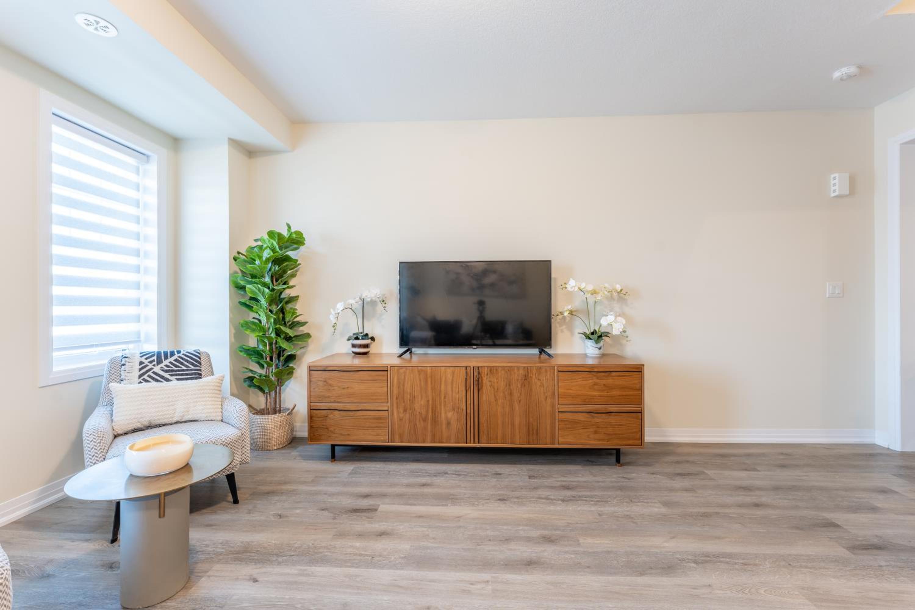 New 3 Bed House - Golf & Waterfalls in Stoney Creek