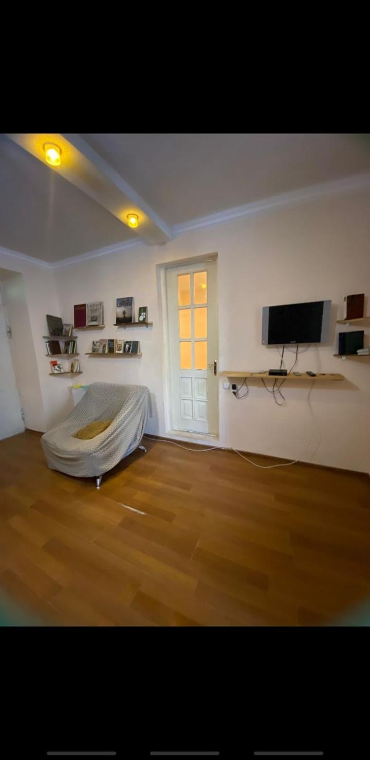 old tbilisi, 2 story house view 2