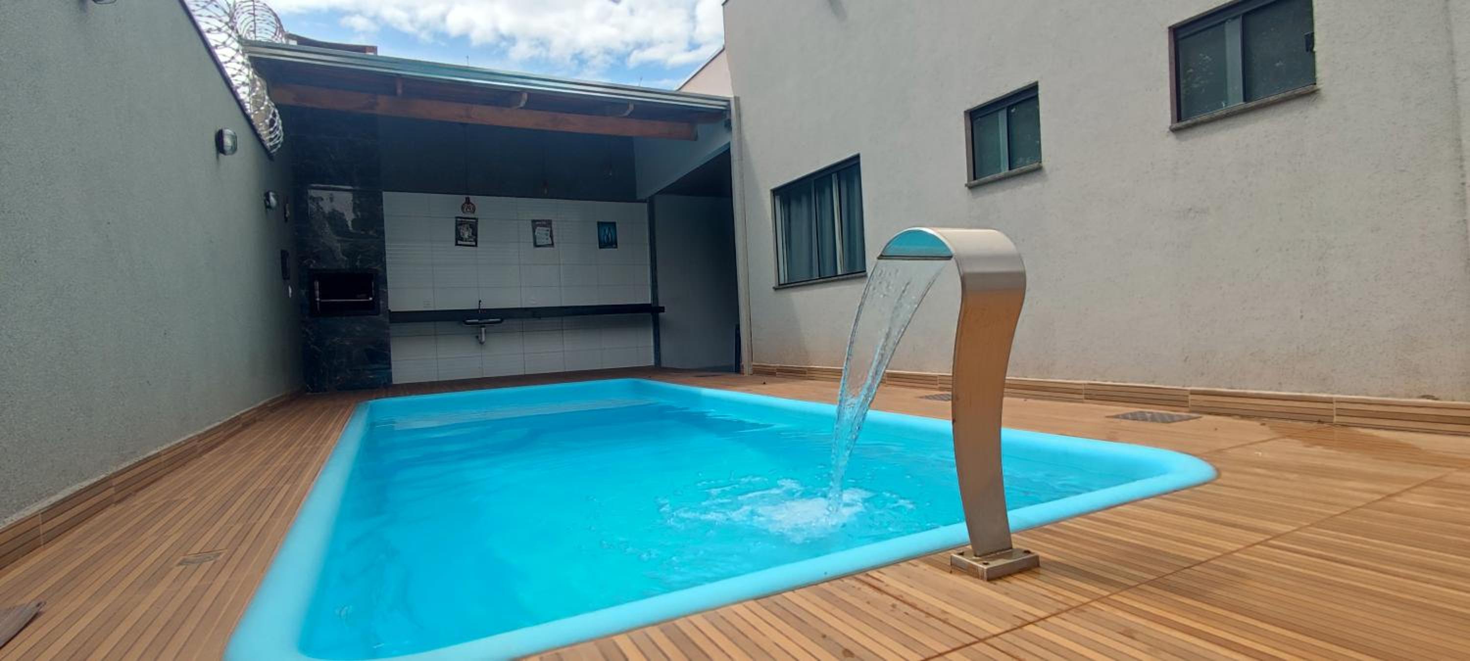 Casa Com Piscina Aquecida