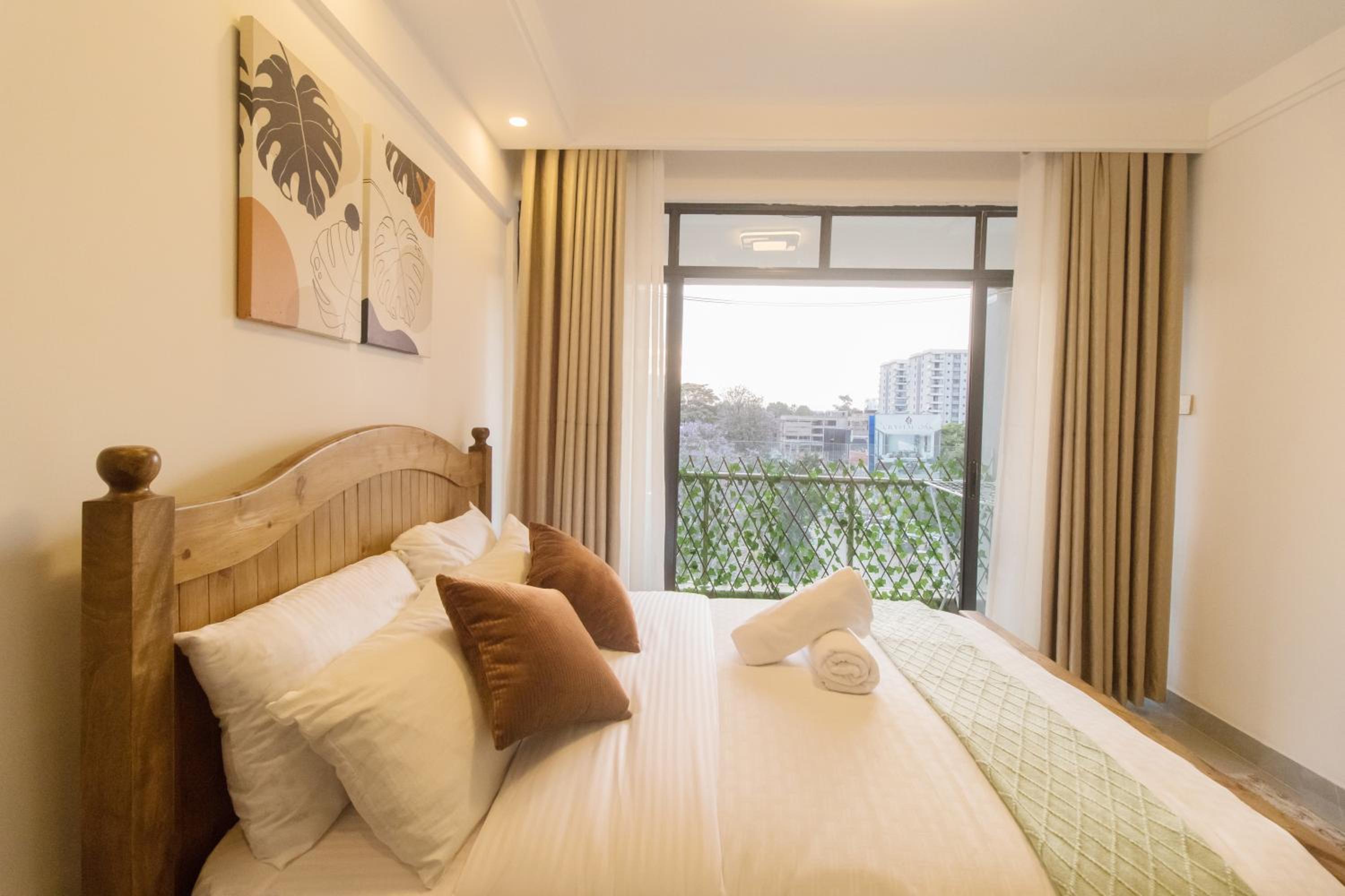 Flat in Lavington view 5