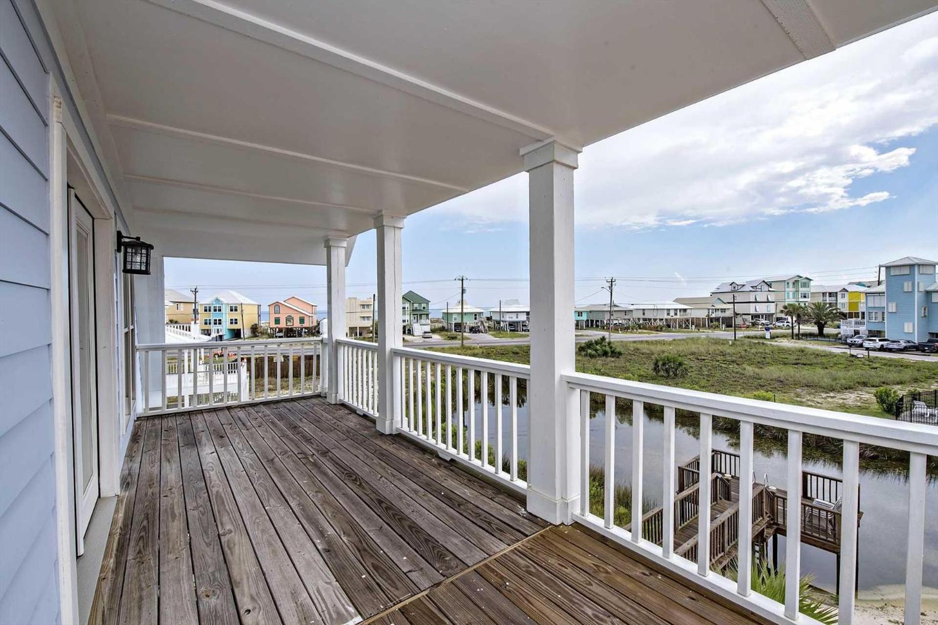 Happy Daze Beach House view 4