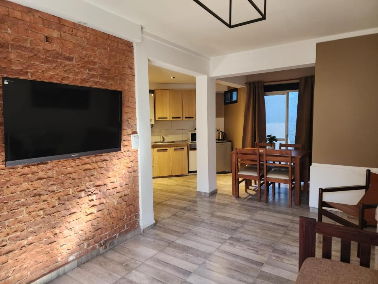 Departamento ciudad de Mendoza calle Rondeau