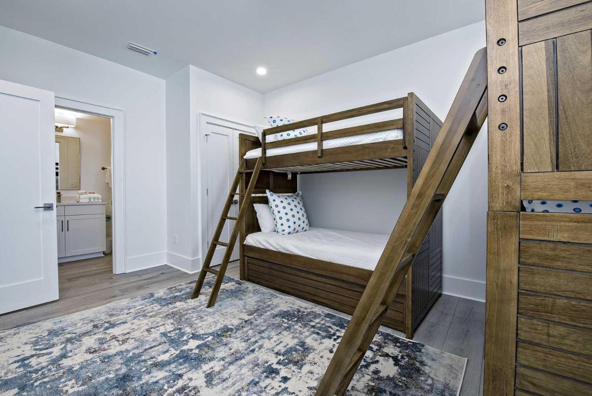 Sandpiper Cottages C
