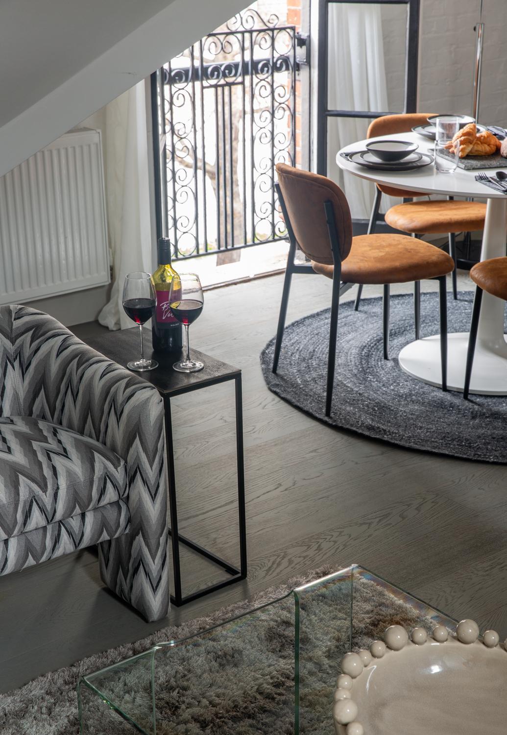 Mayfair Loft Apartment