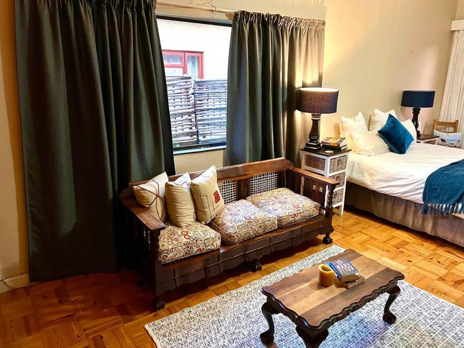 Cosy Home with an Ocean Breath! view 3