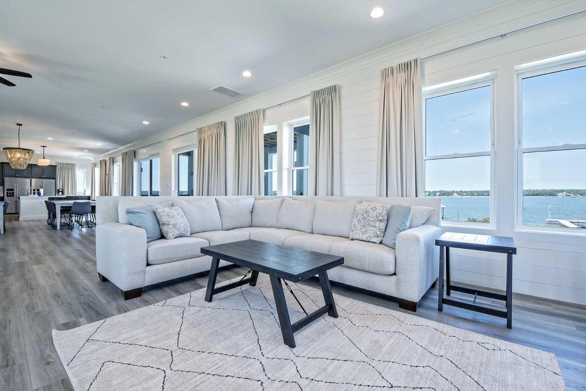 Black Tie Escape 10 Bedroom view 5