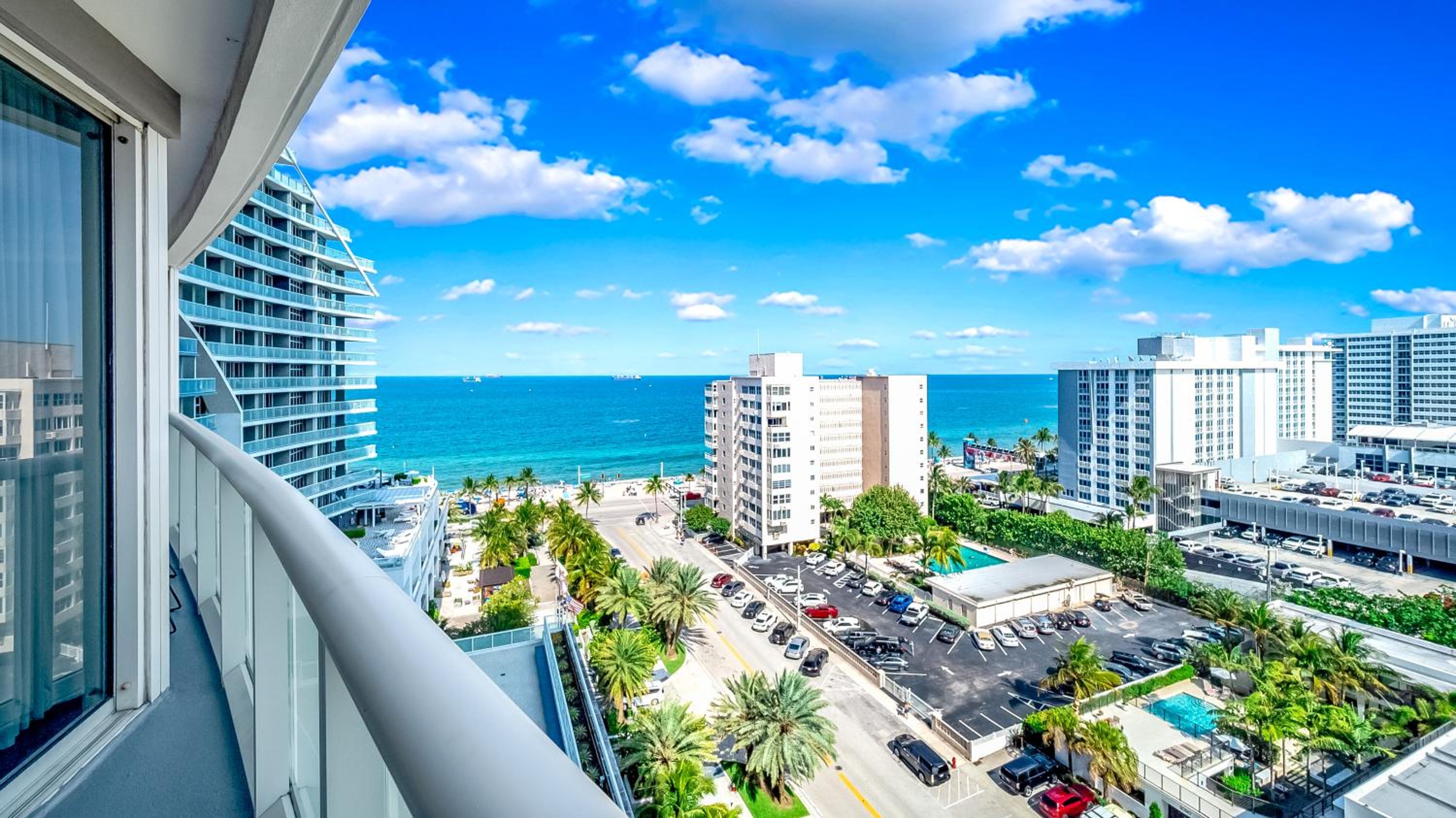 2 Bed Luxury Oceanview Suite at W Fort Lauderdale view 2