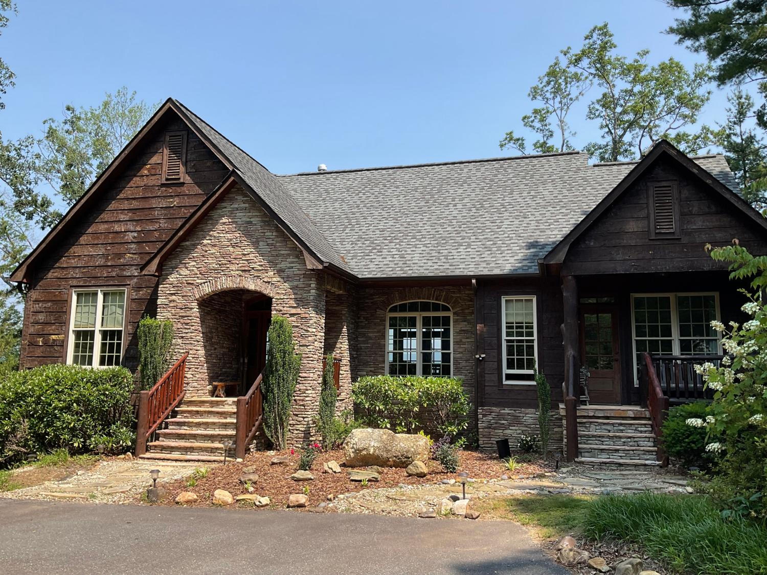 Blueberry Ridge by Leatherwood Mountains Resort