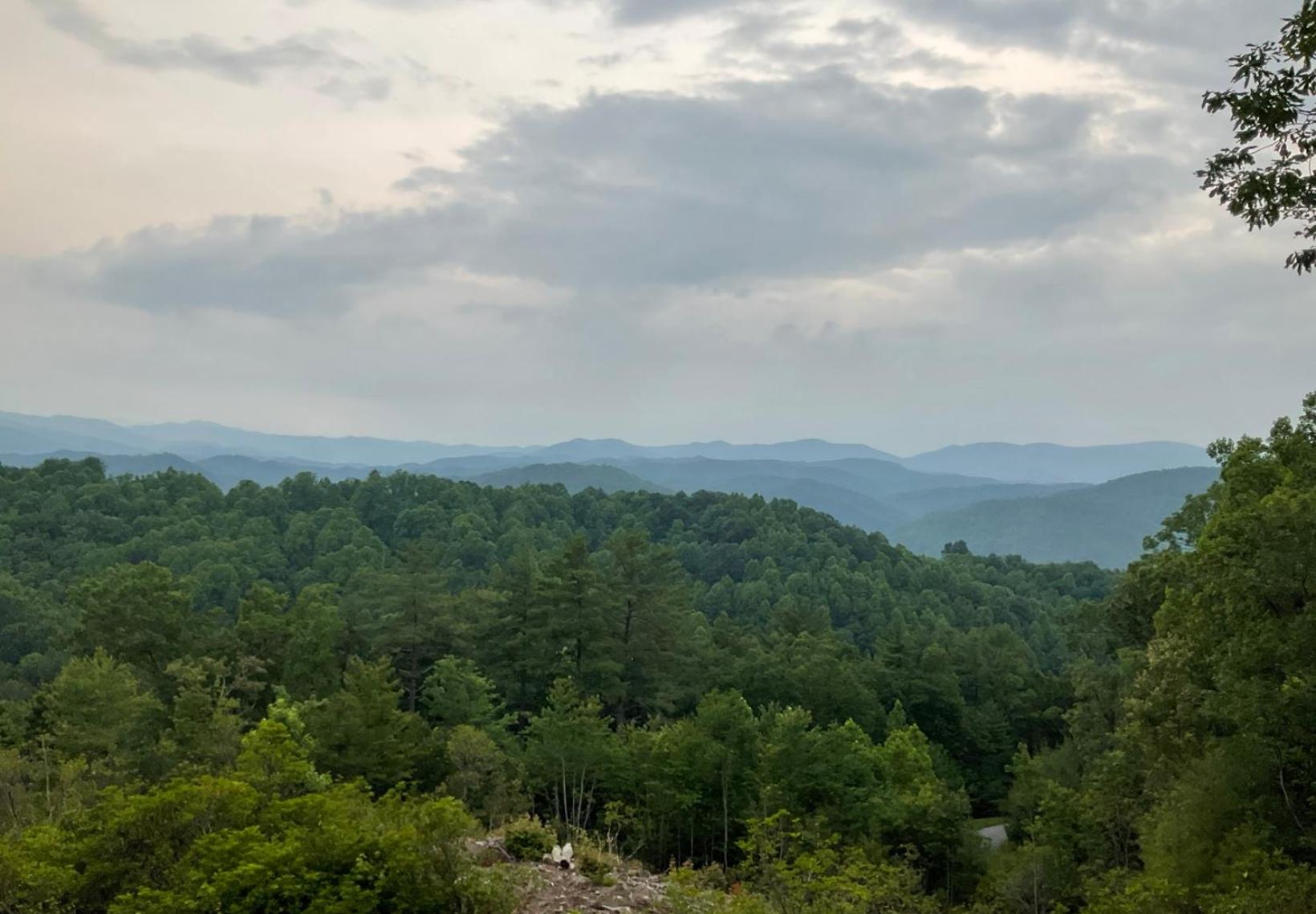 Blueberry Ridge by Leatherwood Mountains Resort