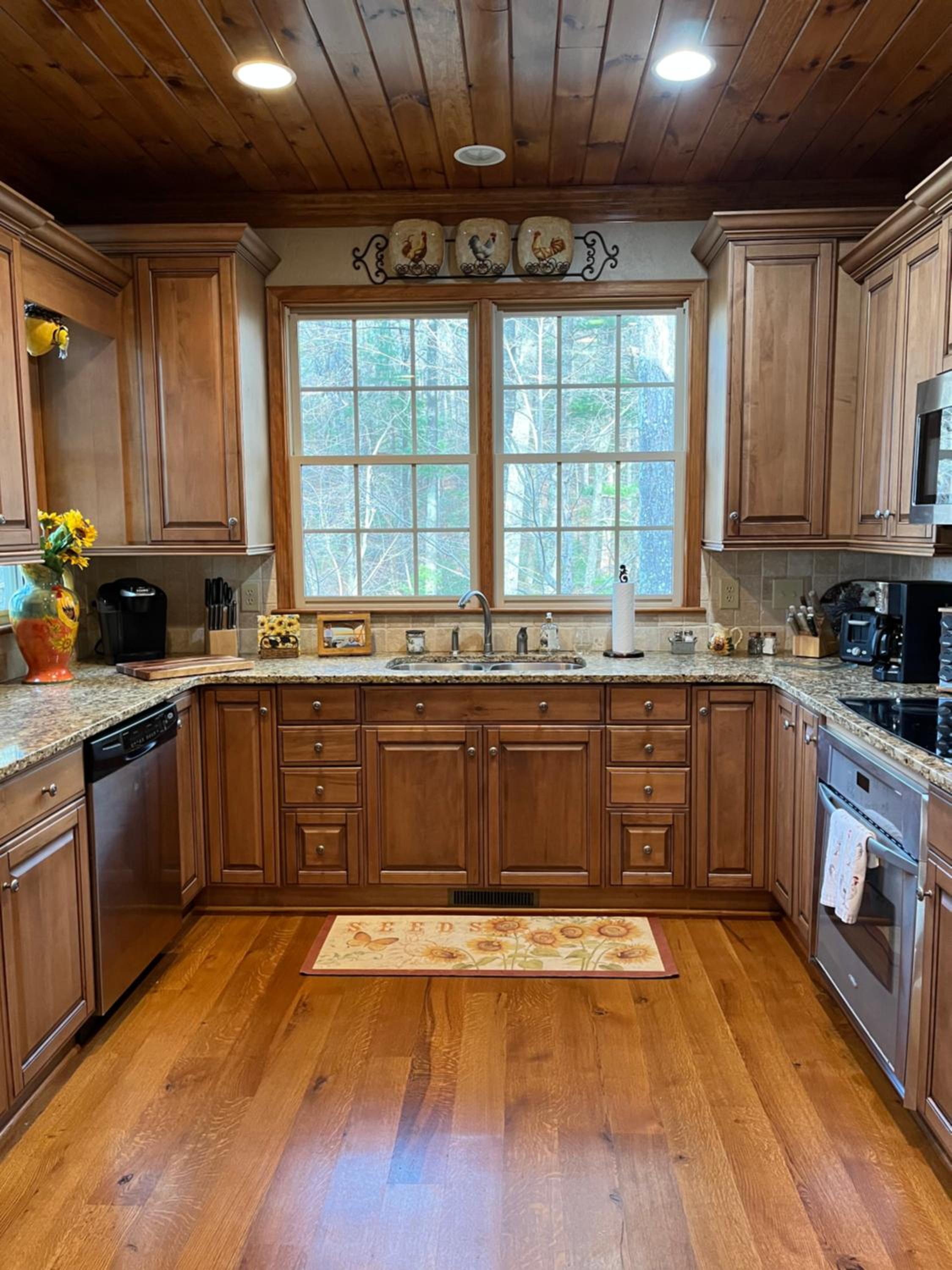 Blueberry Ridge by Leatherwood Mountains Resort