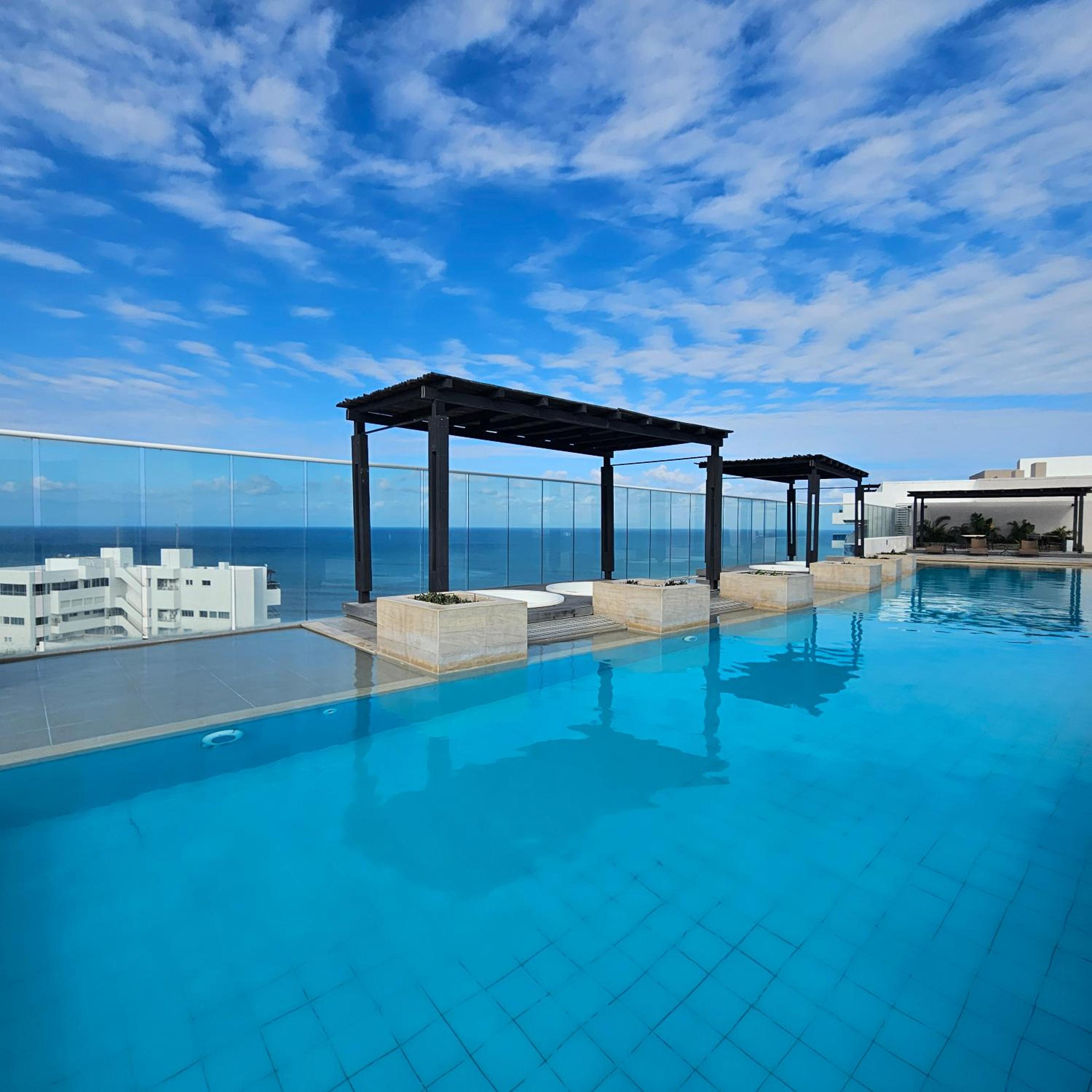 Alegre apartamento de playa para familia y amigos