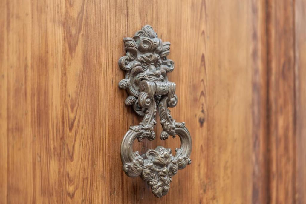 Residenza PO, historic loft near Villa Borghese