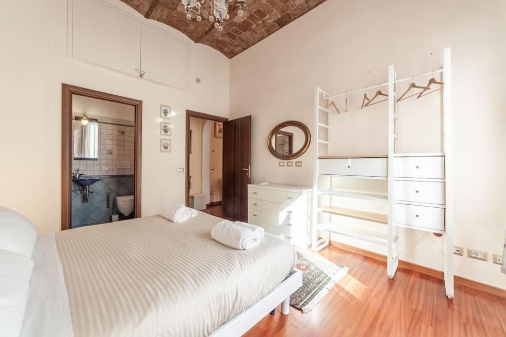 Residenza PO, historic loft near Villa Borghese