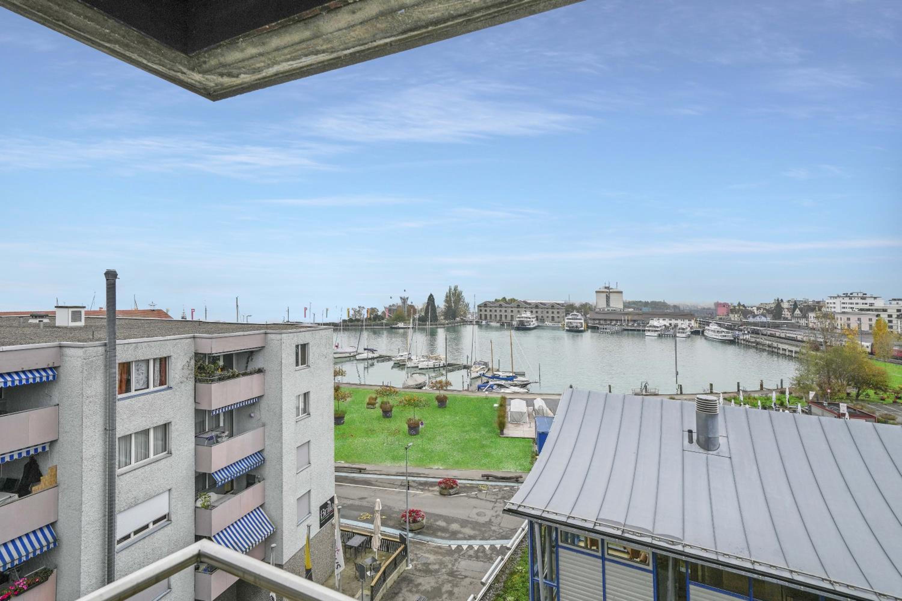 book2stay - Lakeview Apartment