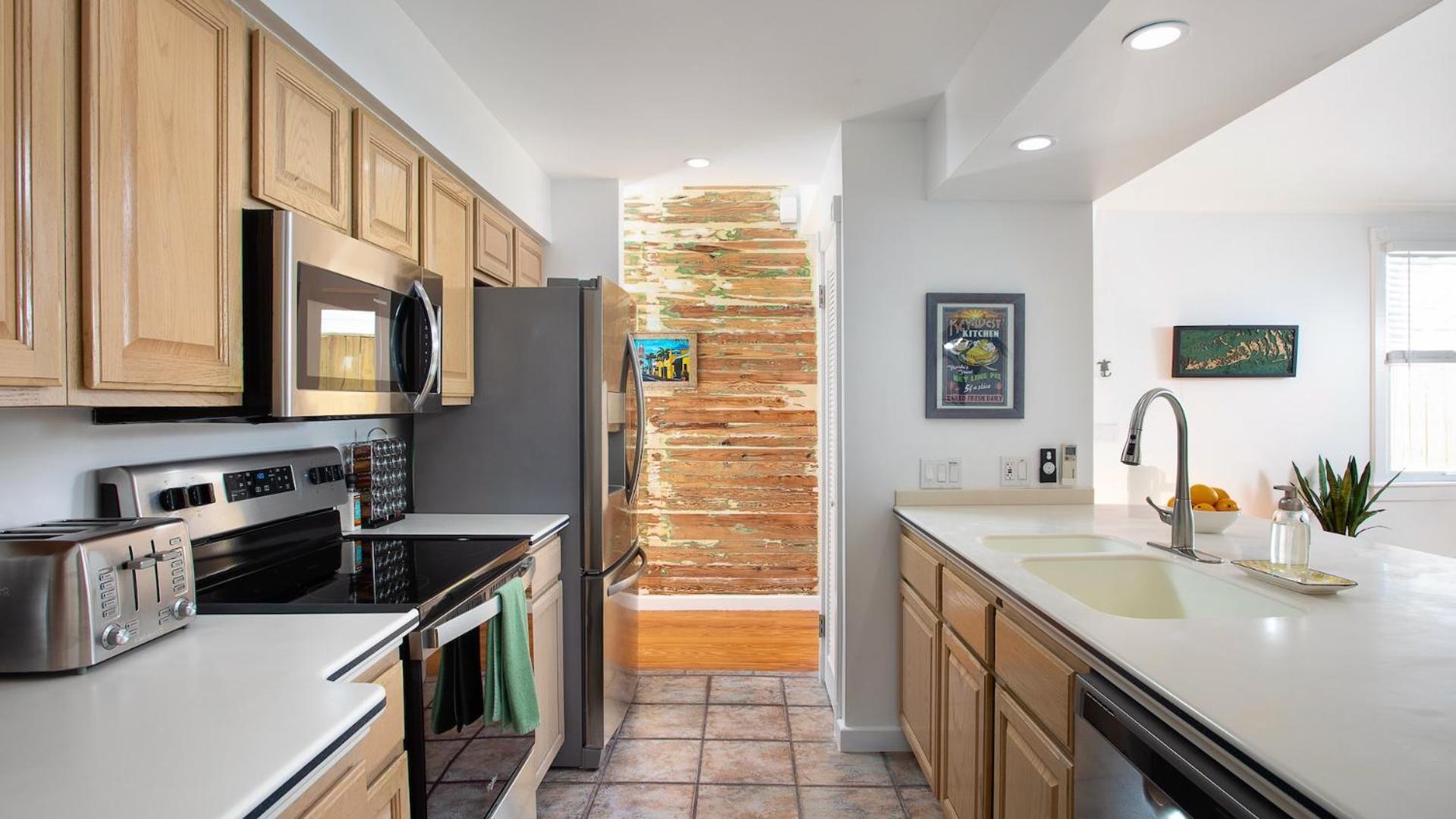 The Poetic Pineapple by Last Key Realty