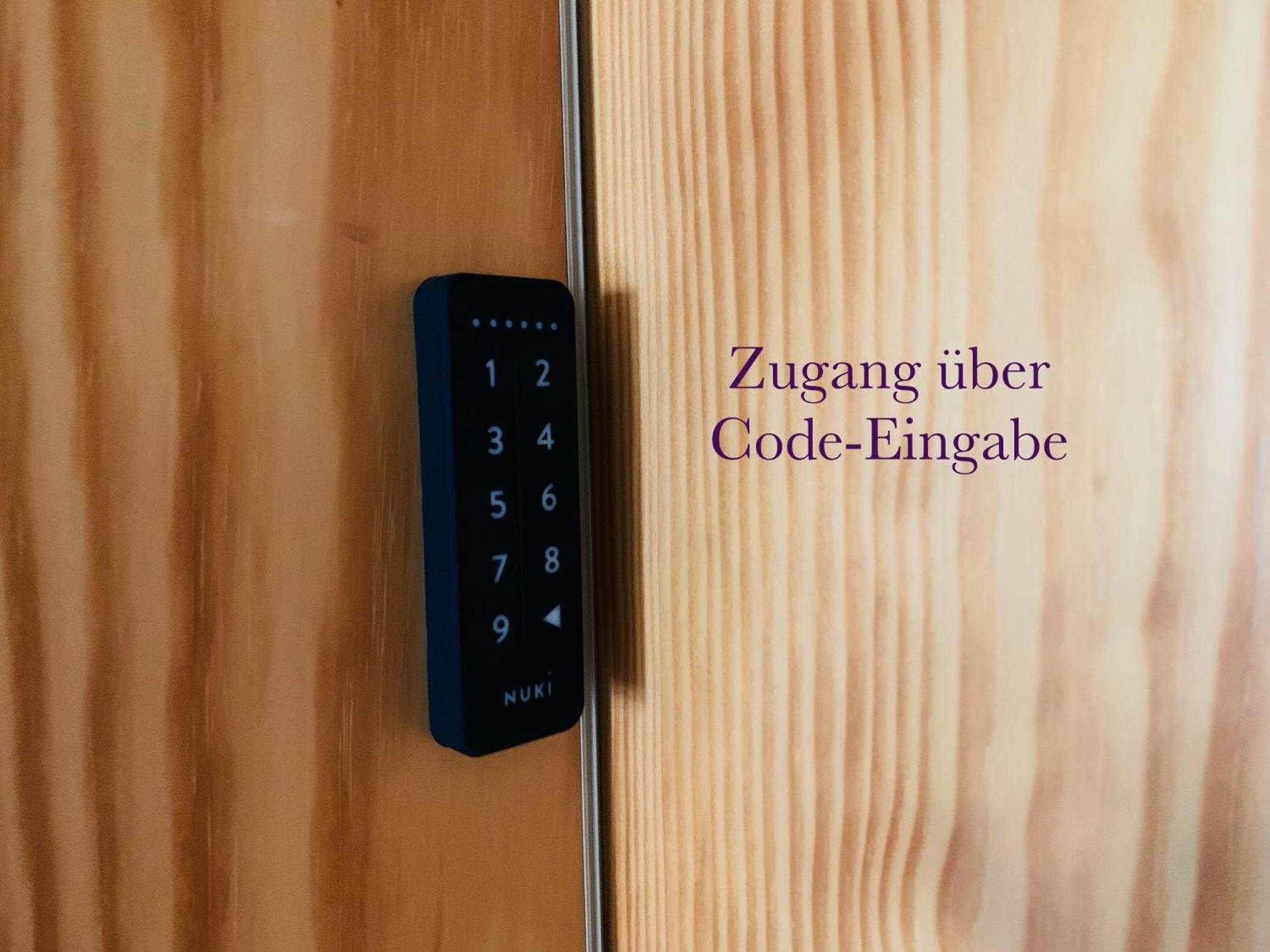 Burg Aue- Ferienwohnungen Erzglück - Familien - im Grünen - zentral