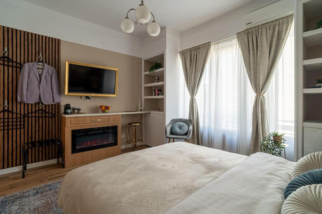 Heritage No 4 Stylish Studio with Iconic Views in the Heart of the City view 2