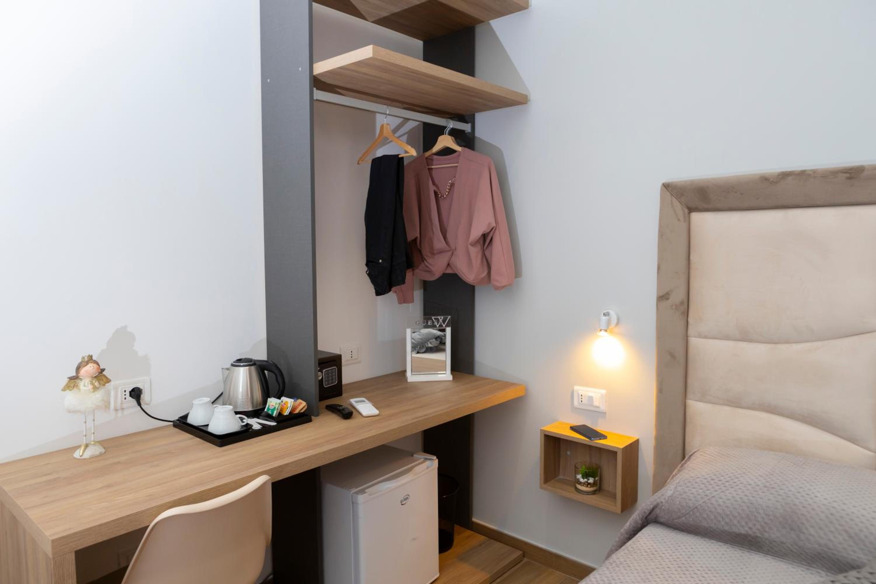 Alleria Rooms