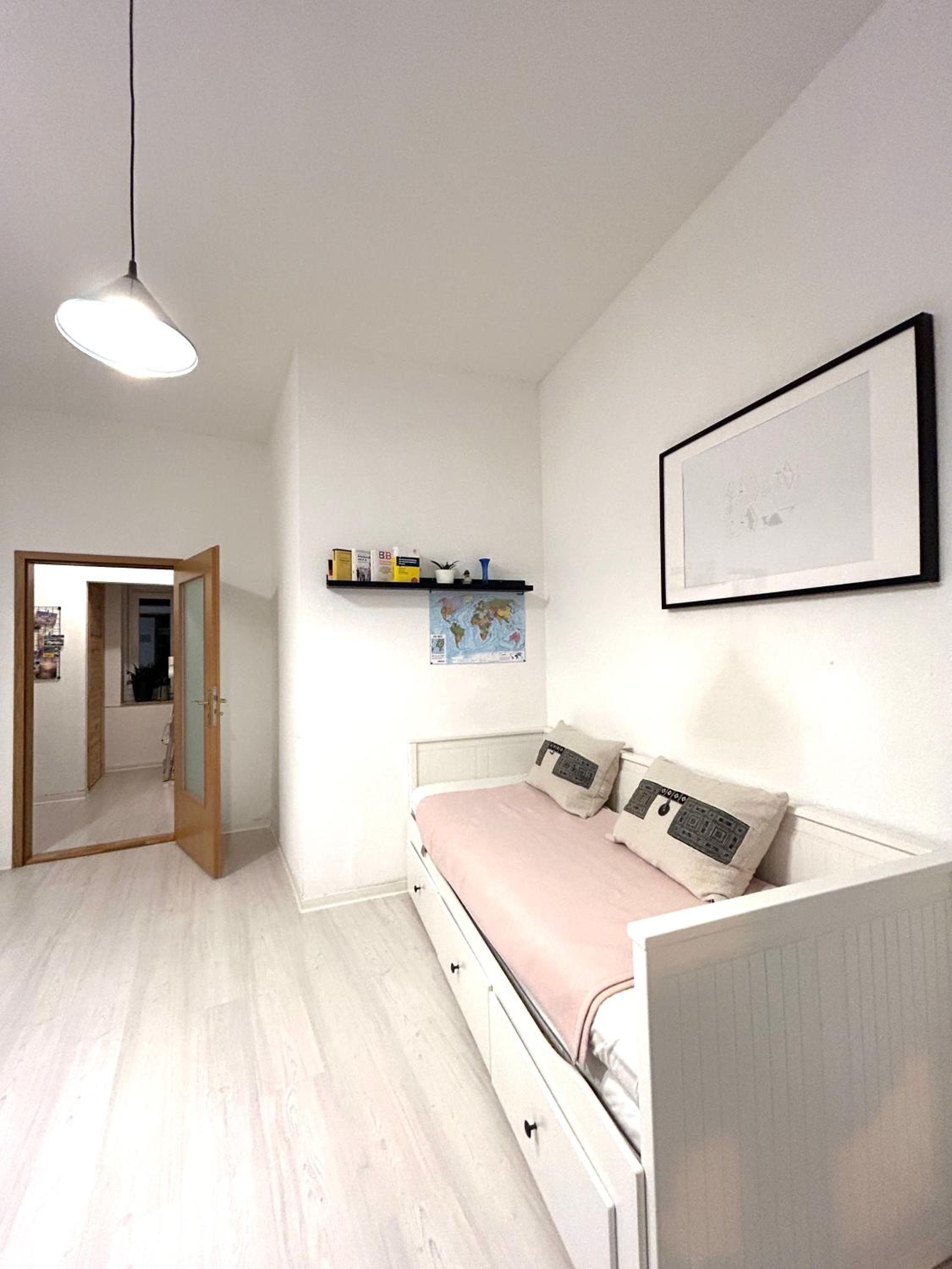 nur 10 min Fuß zum Zentrum,45qm,Netflix