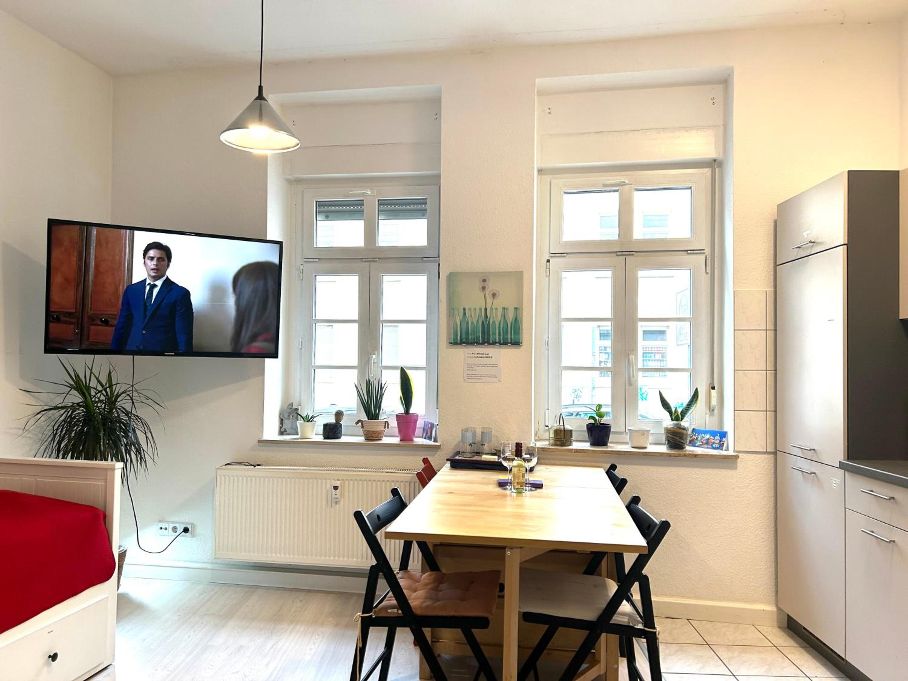 nur 10 min Fuß zum Zentrum,45qm,Netflix