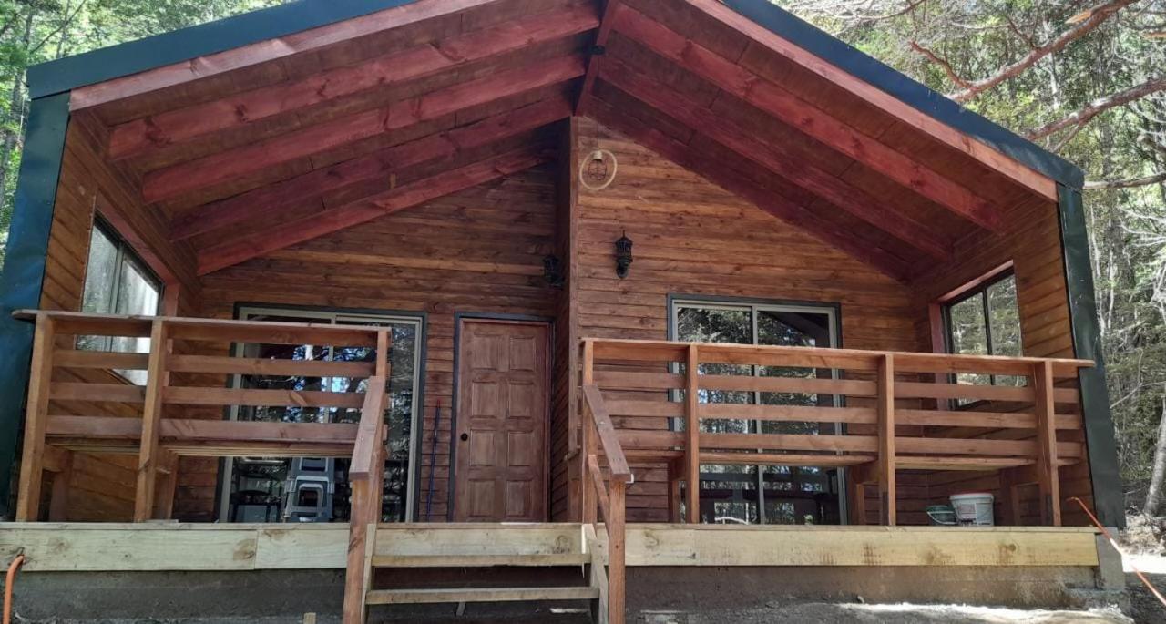Cafeteria y Cabañas Eluney Lahurel